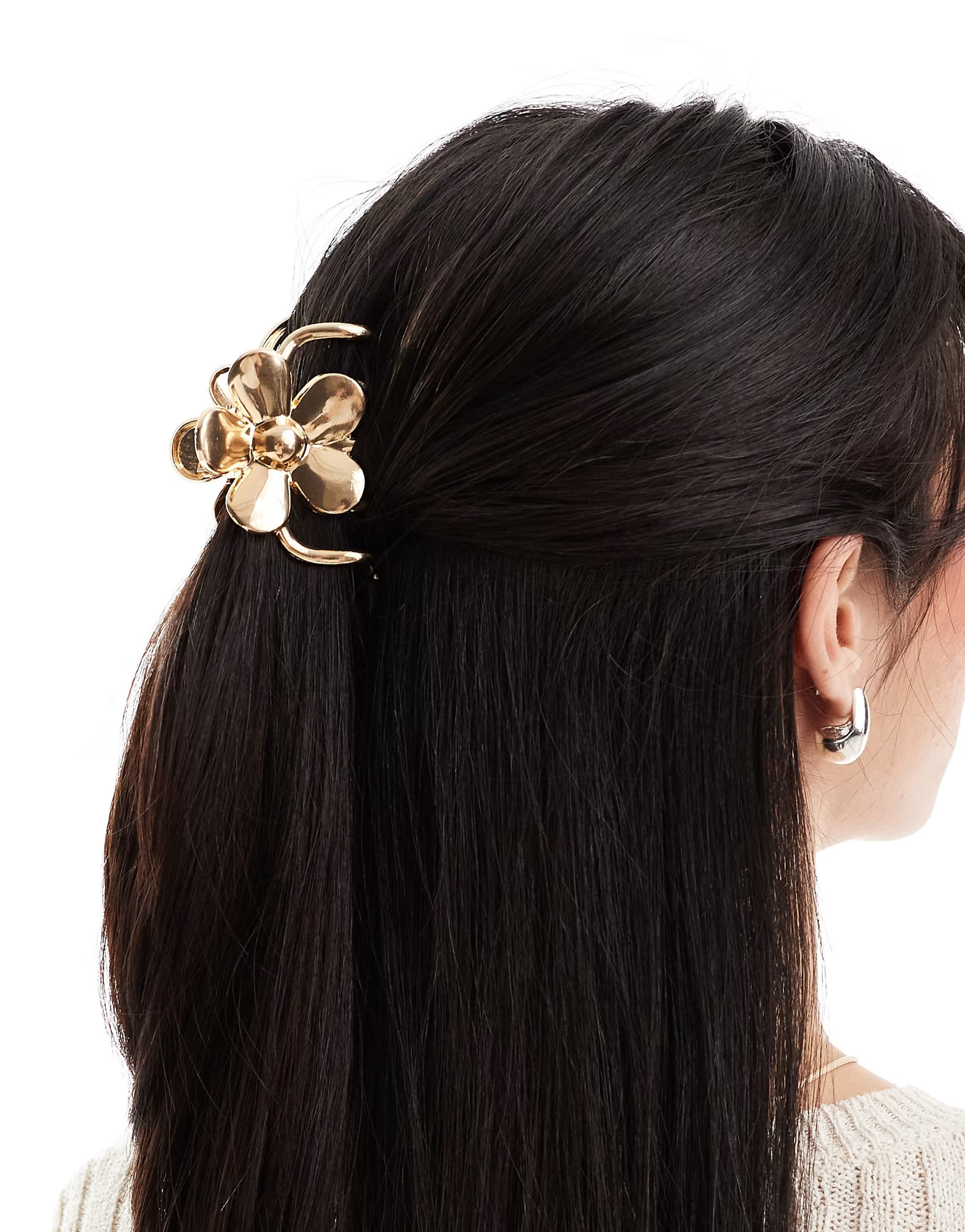DesignB London flower hair claw in gold | ASOS (Global)