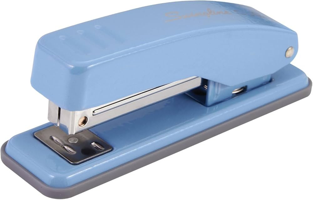 Swingline Stapler, Cub Compact Desktop Stapler, 20 Sheet Capacity, Metal, Electric Blue (S701069) | Amazon (US)