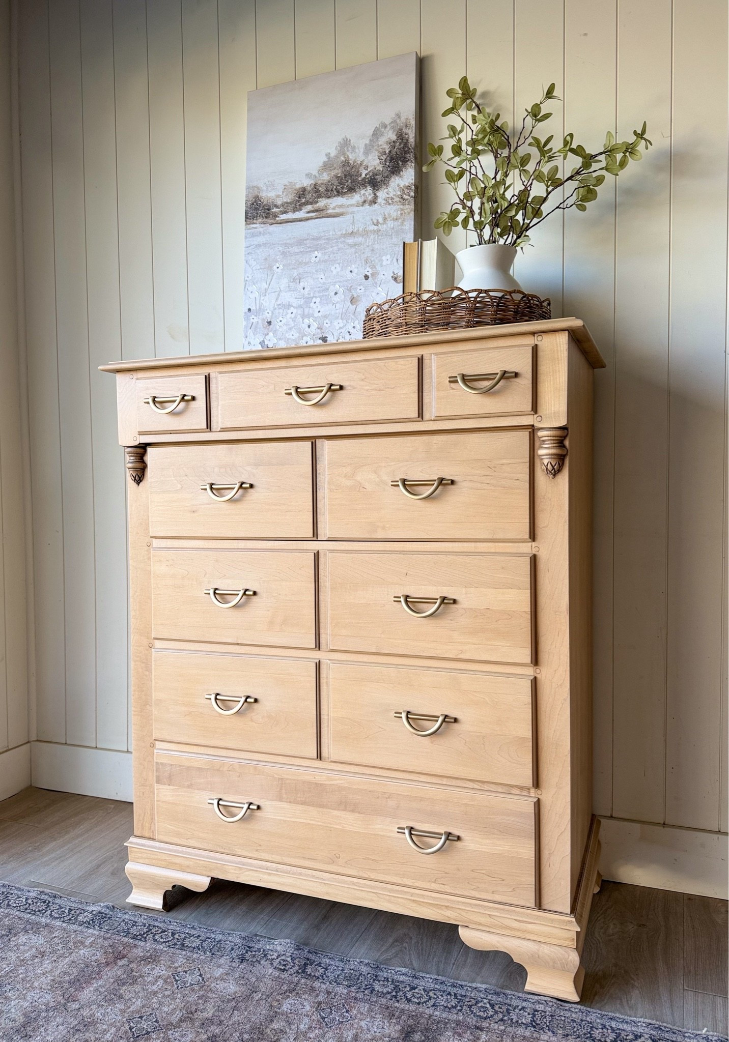 Client dresser glow up