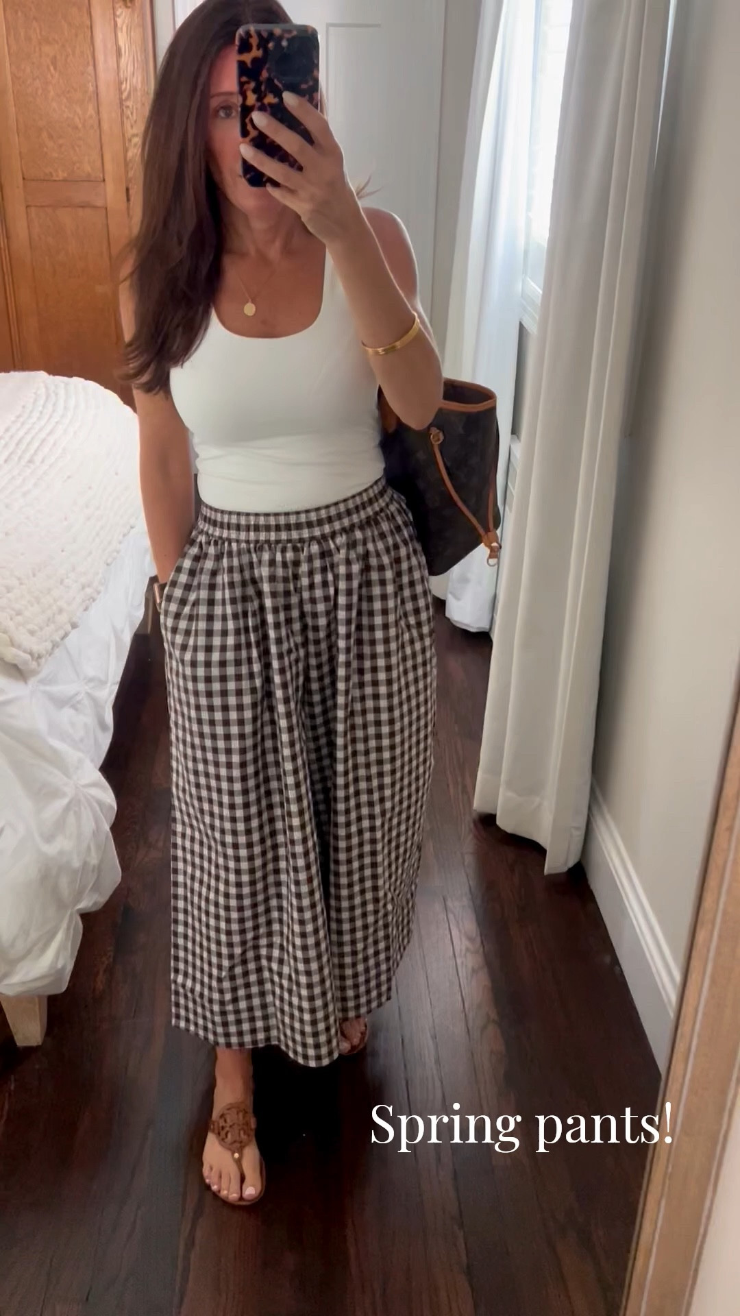 Spring pants that would look great with a denim jacket.  I am wearing an xs in these Amazon pants.