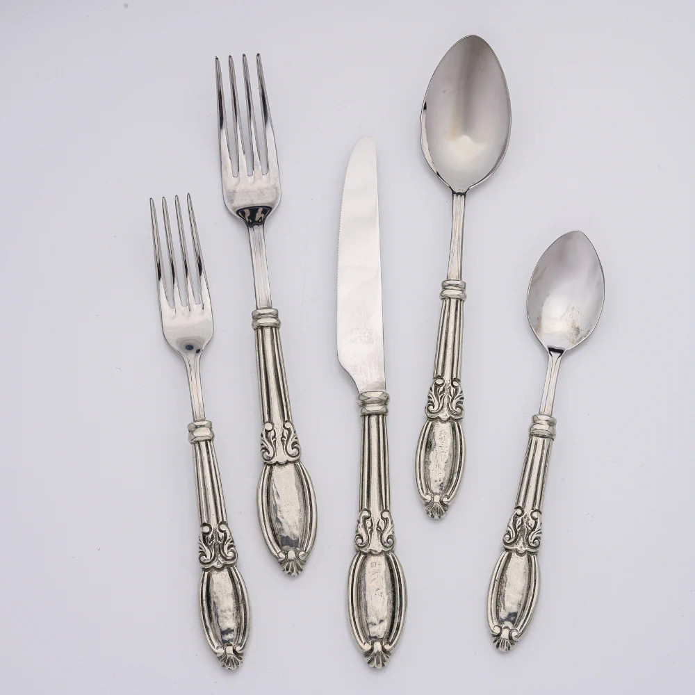 Villa Veneto 5-piece Place Setting - New | Arte Italica & Crown Linen Designs