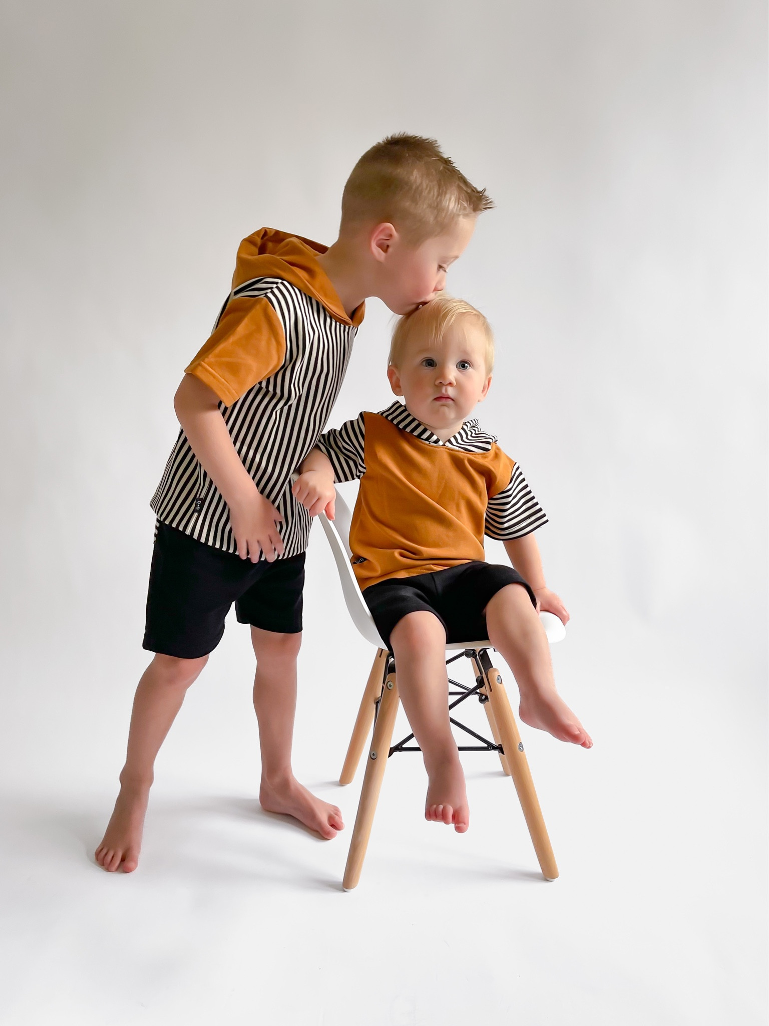 Let’s talk white photo backgrounds. It’s cold here in MI from October - March so we make do with a portable backdrop! Linking everything here. 

I have the 10’ stand! 