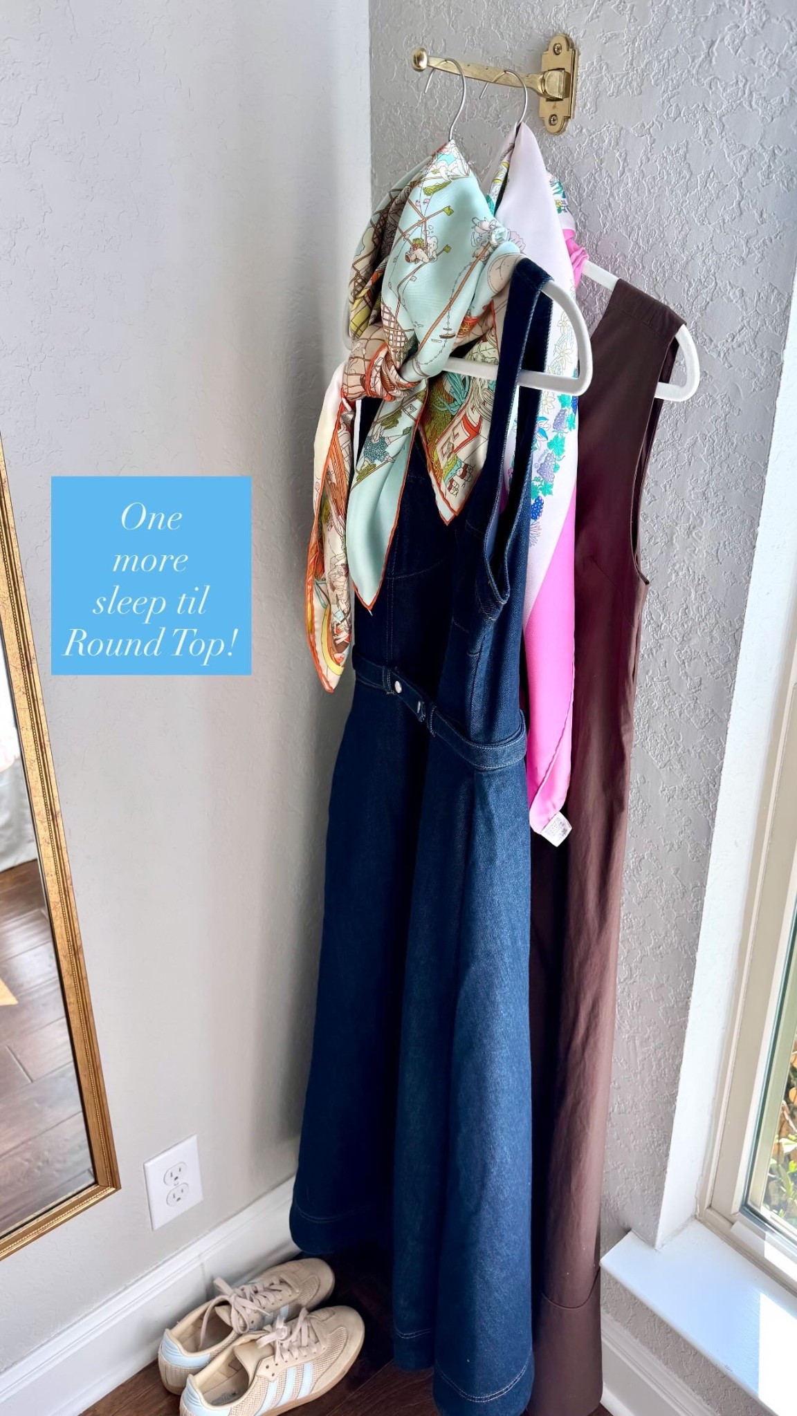 Outfit planning for Round Top with the help of this handy little valet hook. 

#LTKHome #LTKgrwm