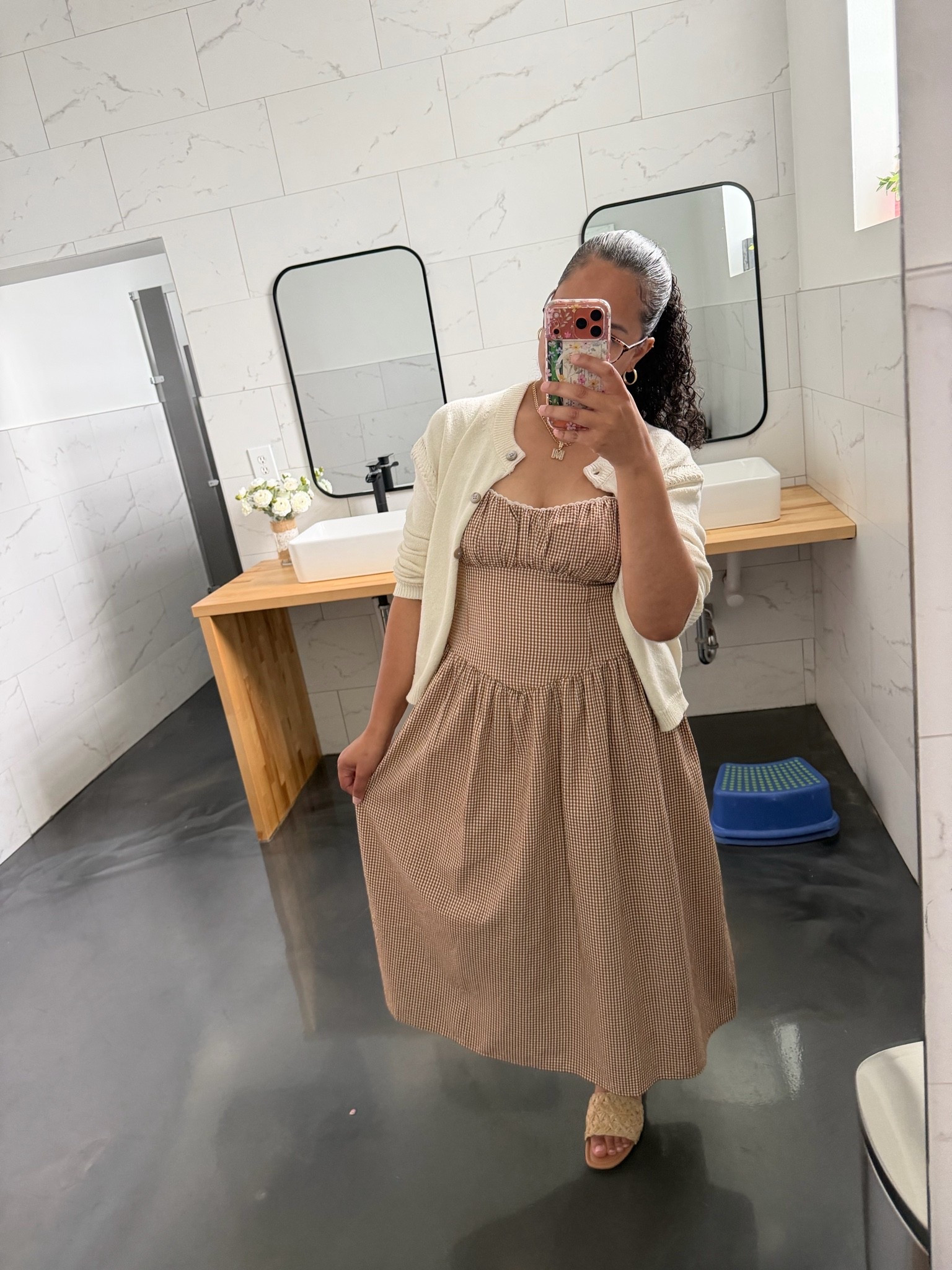 Got the cutest gingham midi dress from @Target  and it’s on clearance!!!

Wearing a size large!

#LTKMidsize #LTKootd #LTKmomlife