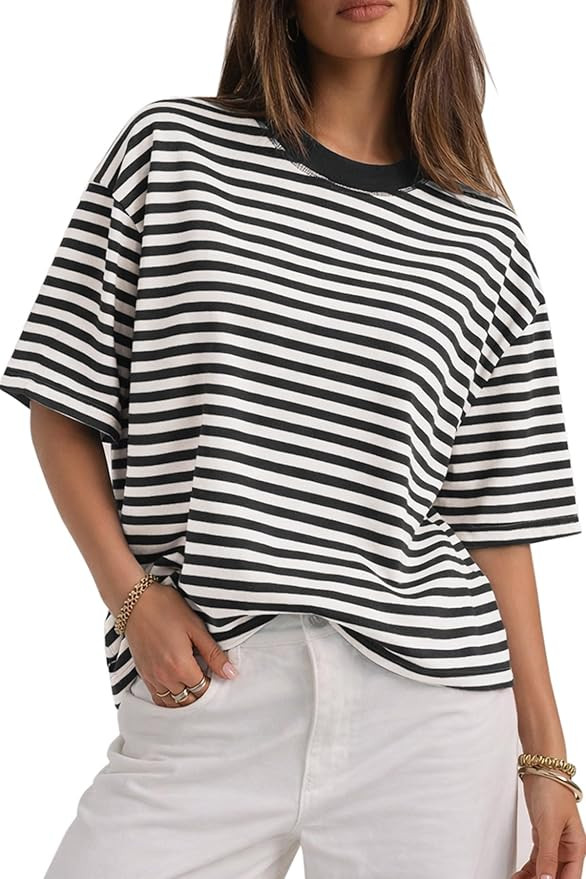 CHYRII Womens Oversized Striped T Shirts Short Sleeve Fashion 2026 Casual Crewneck Summer Y2K Clo... | Amazon (US)