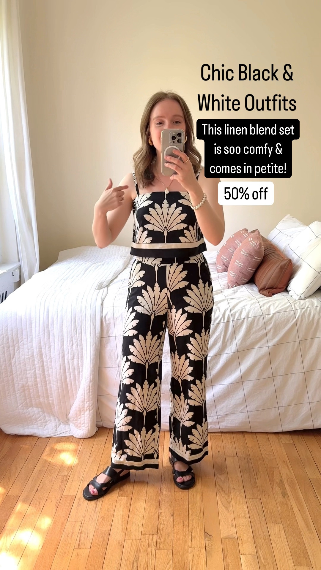 Chic black and white outfits. Xs linen tank. Xs petite elastic linen pants. 50% off both

#LTKSaleAlert #LTKStyleTip #LTKFindsUnder50