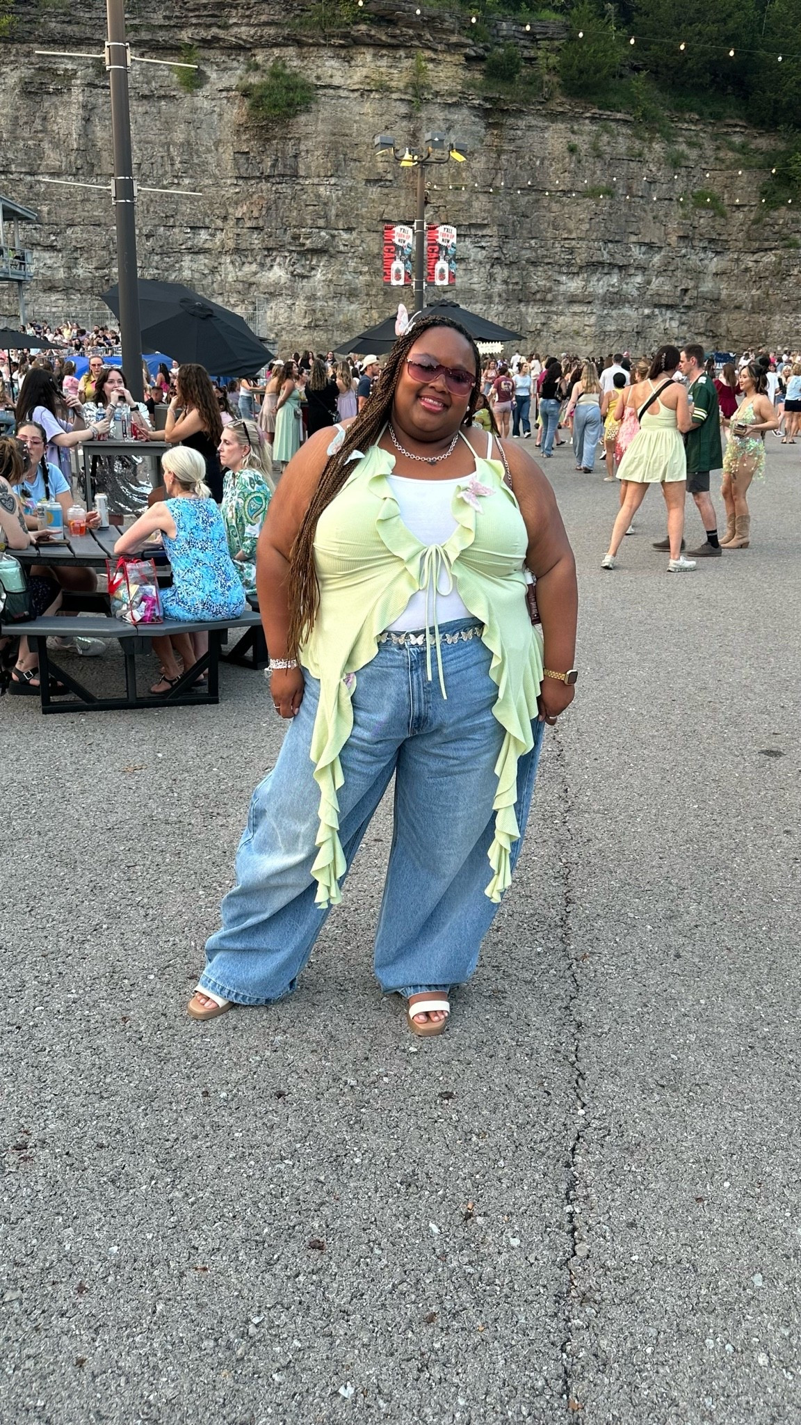 hilary duff concert outfit, concert outfit, y2k outift, y2k outfit inspo

#LTKootd #LTKPlusSize #LTKMidsize