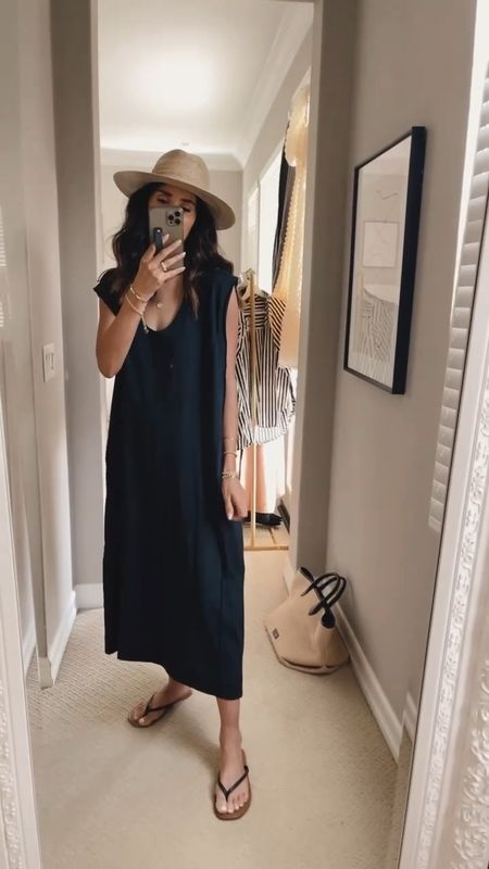 I’m just shy of 5’7 wearing the size XS dress, would be great as a swim coverup as well, free people, maxi dress, StylinByAylin 

#LTKstyletip #LTKSeasonal #LTKunder100