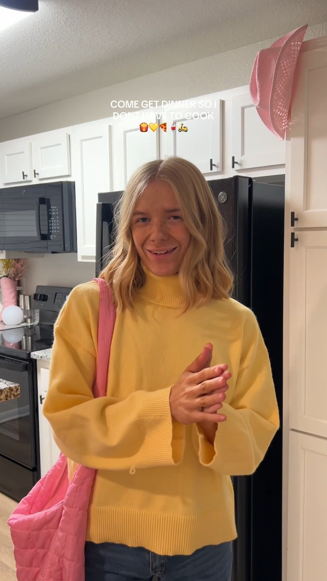 I was not wanting to cook at all!!🍟💛🍕🥤🛵 I don’t eat out often so when I do I want something GOOD! I try to limit like 1-2 times a week! I would eat fast food every night for dinner so that’s why🤪

#LTKvlog #LTKdayinmylife #LTKfoodie