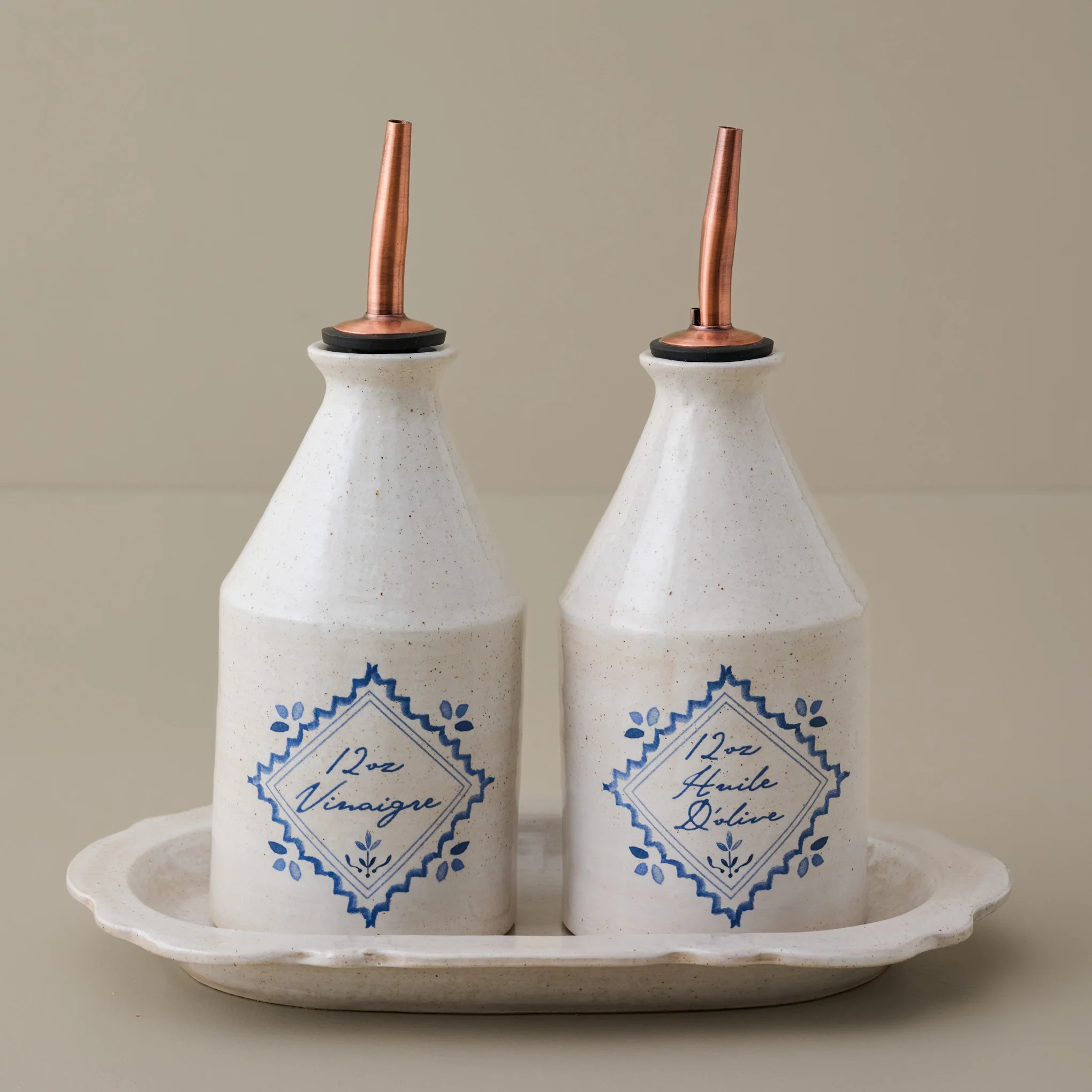 Juliet Ceramic Oil & Vinegar Pour Set | Magnolia