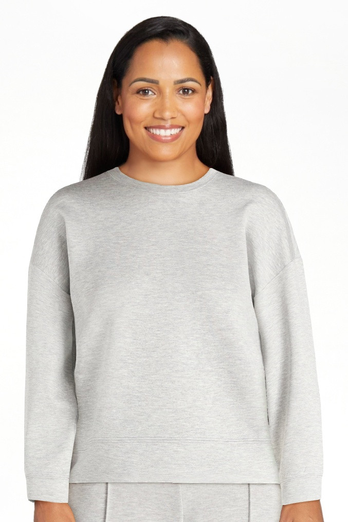 Scoop Women's and Women's Plus New Scubaknit Cropped Sweatshirt with Drop Sleeves, Sizes XS-4X | Walmart (US)