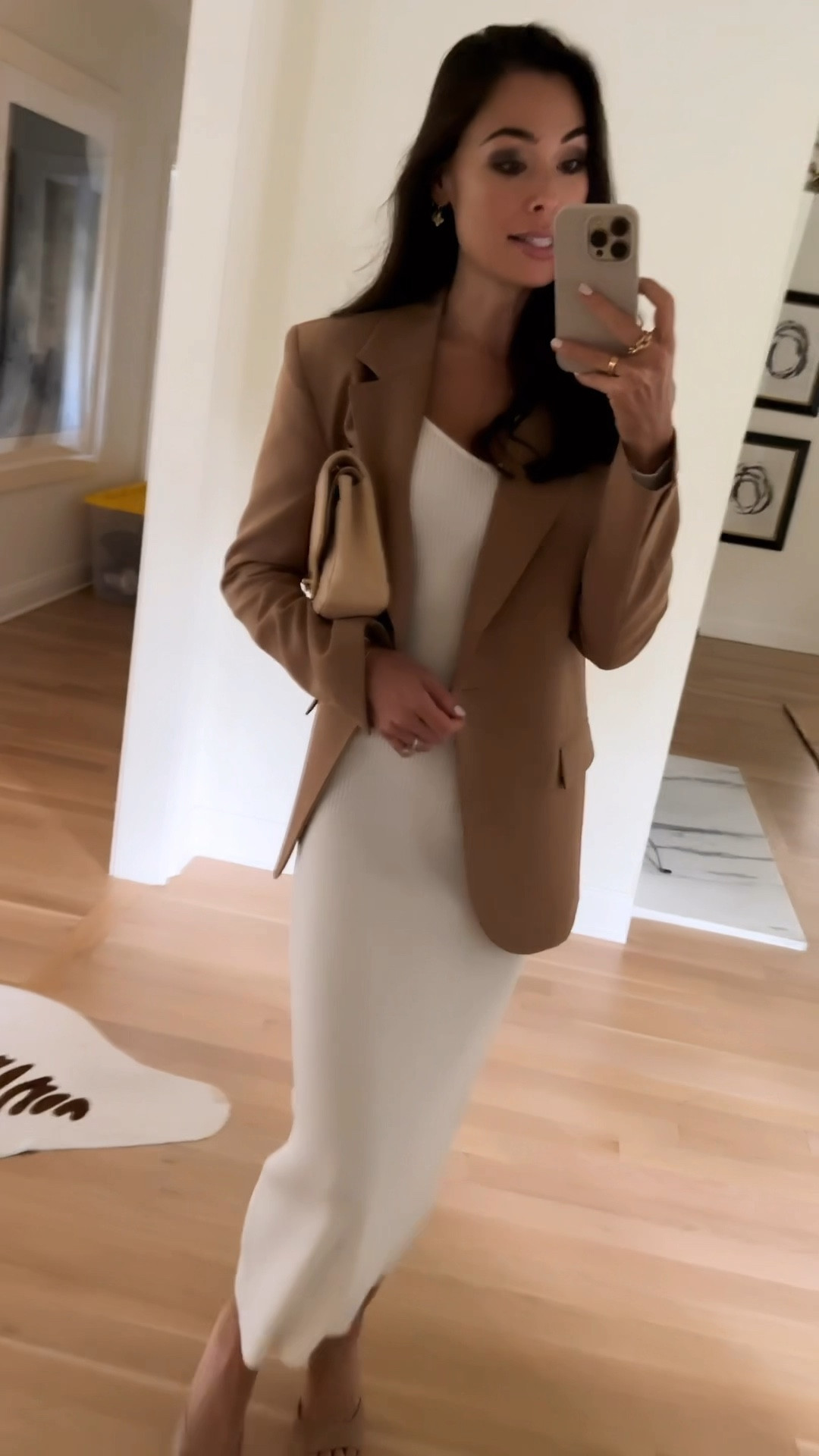 Kat Jamieson wears a blazer, Everyone Loves The Weekend dress and heels to a party in NYC. #everyonelovestheweekend 

#LTKVideo #LTKSeasonal #LTKWorkwear