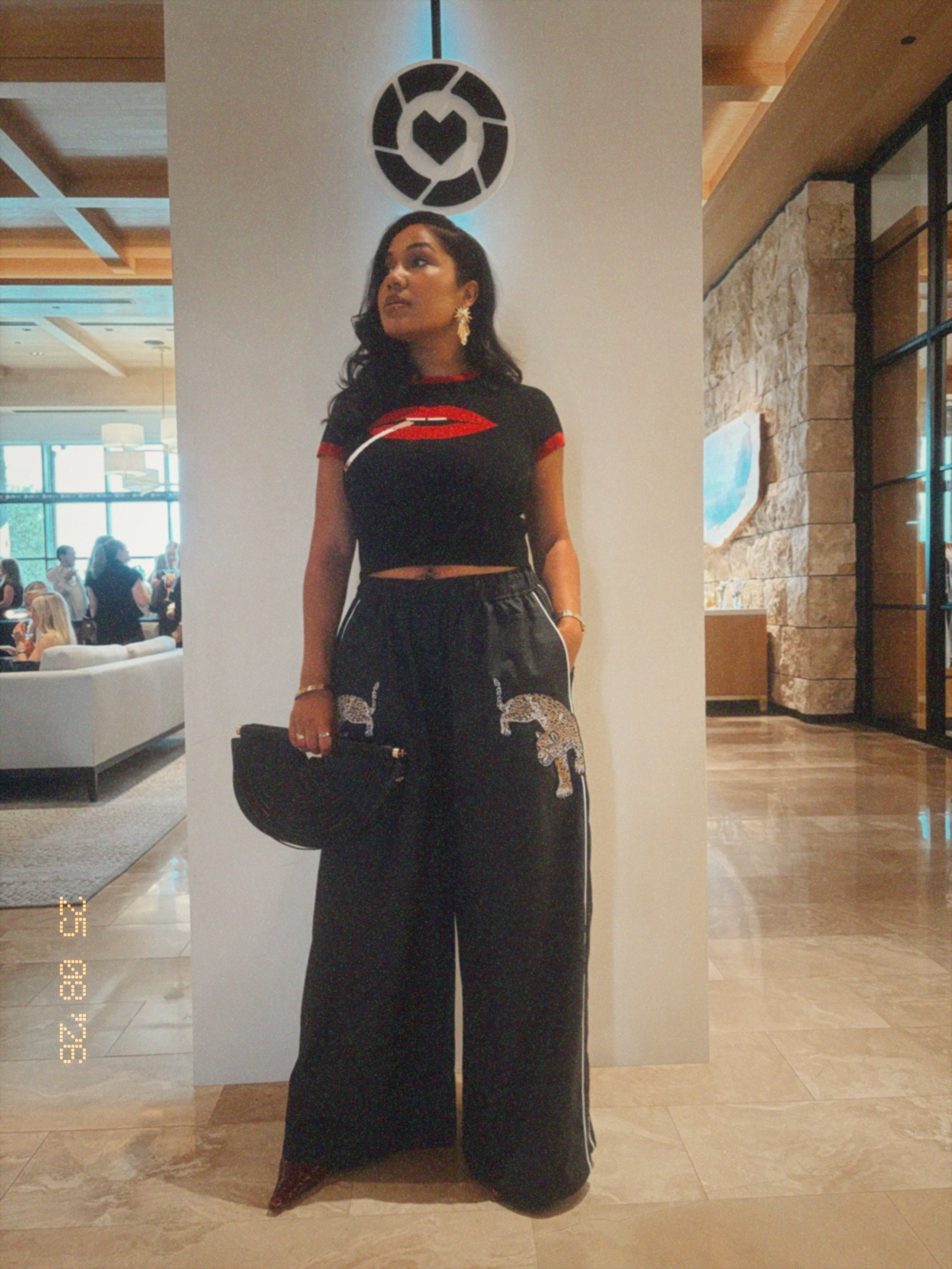 Night one of LTKCON ✨. The theme was “Out in the City,” so I took my own spin on it with a little city chic. 🖤

I decided to step outside my usual style and try a new look & I think she came together 🥰

City chic outfit 
Night-out OOTD 
Outfit Ideas

#LTKCon #LTKootd #LTKdayinmylife