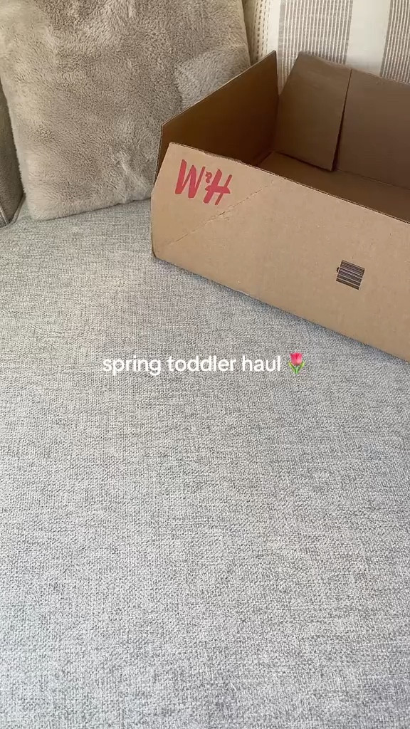 Cutest toddler finds! Don’t miss out on the sales 🌷🥕🐰✨

#LTKSeasonal #LTKBaby #LTKKids