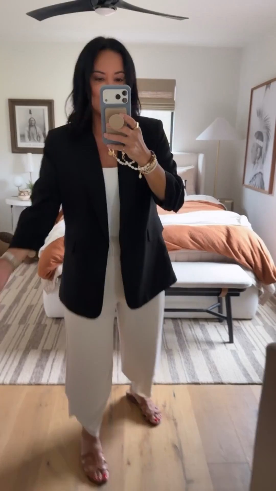 Blazer and pants size medium (I’m a size 8/10), bodysuit size large, shoes fit tts (I’m a 9.5/10 and did a size 10 in them). 




#LTKootd #LTKWorkwear #LTKMidsize