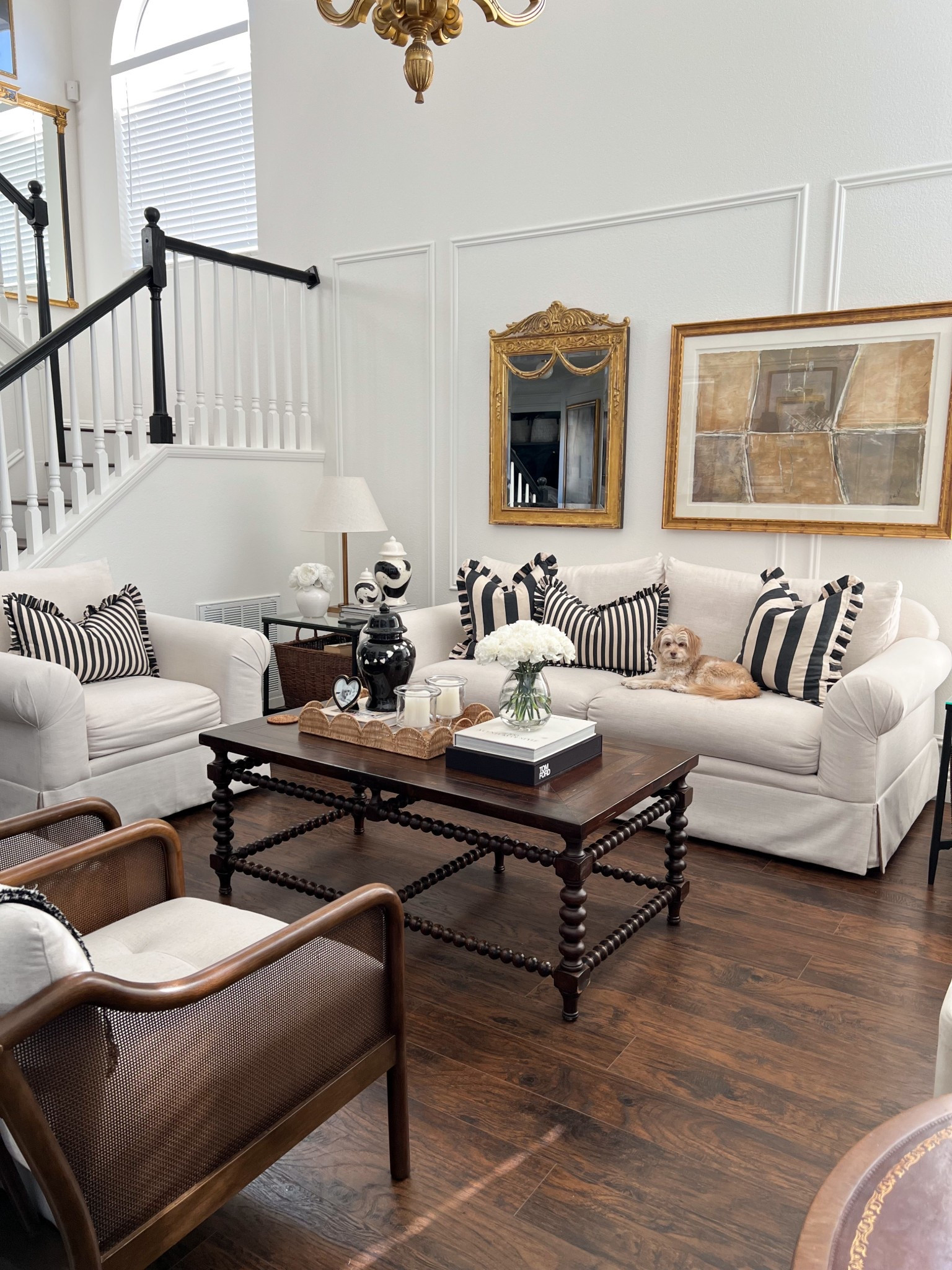 Pillow covers on sale! 15% off

Home decor, living room, neutral decor. Spring refresh. 

#LTKHome #LTKStyleTip #LTKSaleAlert