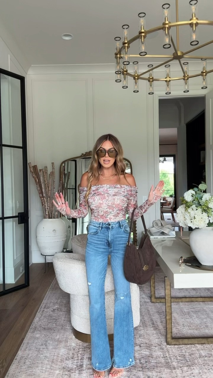 wearing a small top and 26 in denim! use code hollie35 🫶🏼 

 