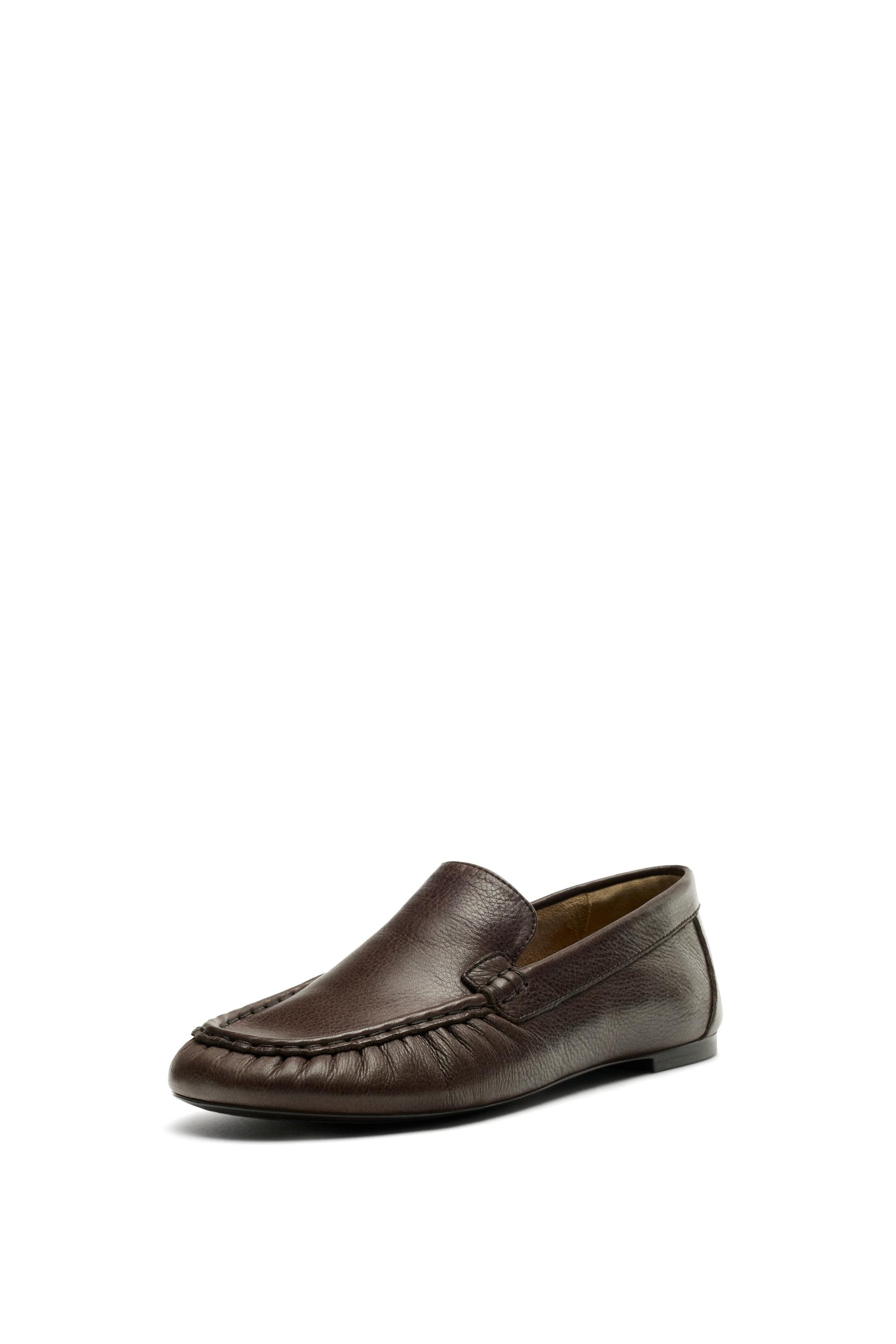 Soft leather moc toe loafer - BROWN | Massimo Dutti UK