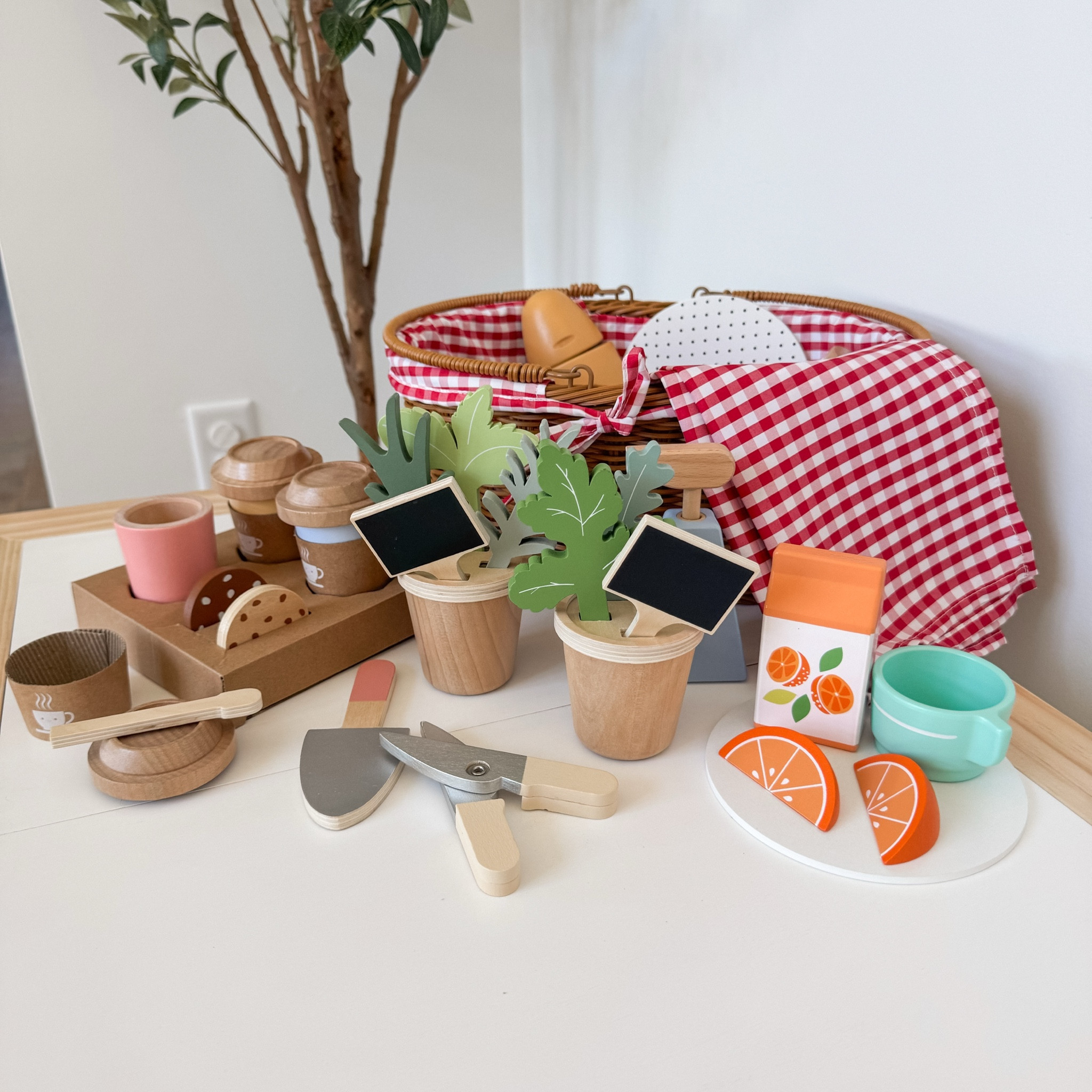 New aesthetic wooden baby and toddler toys 😍😍😍