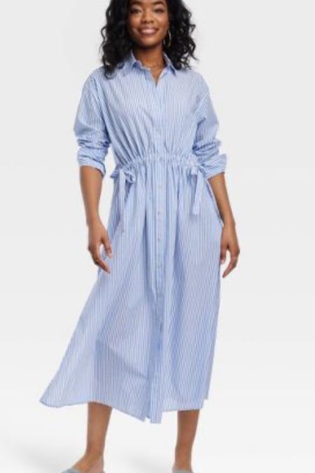 Loving this easy to wear summer dress. Light and flowy!