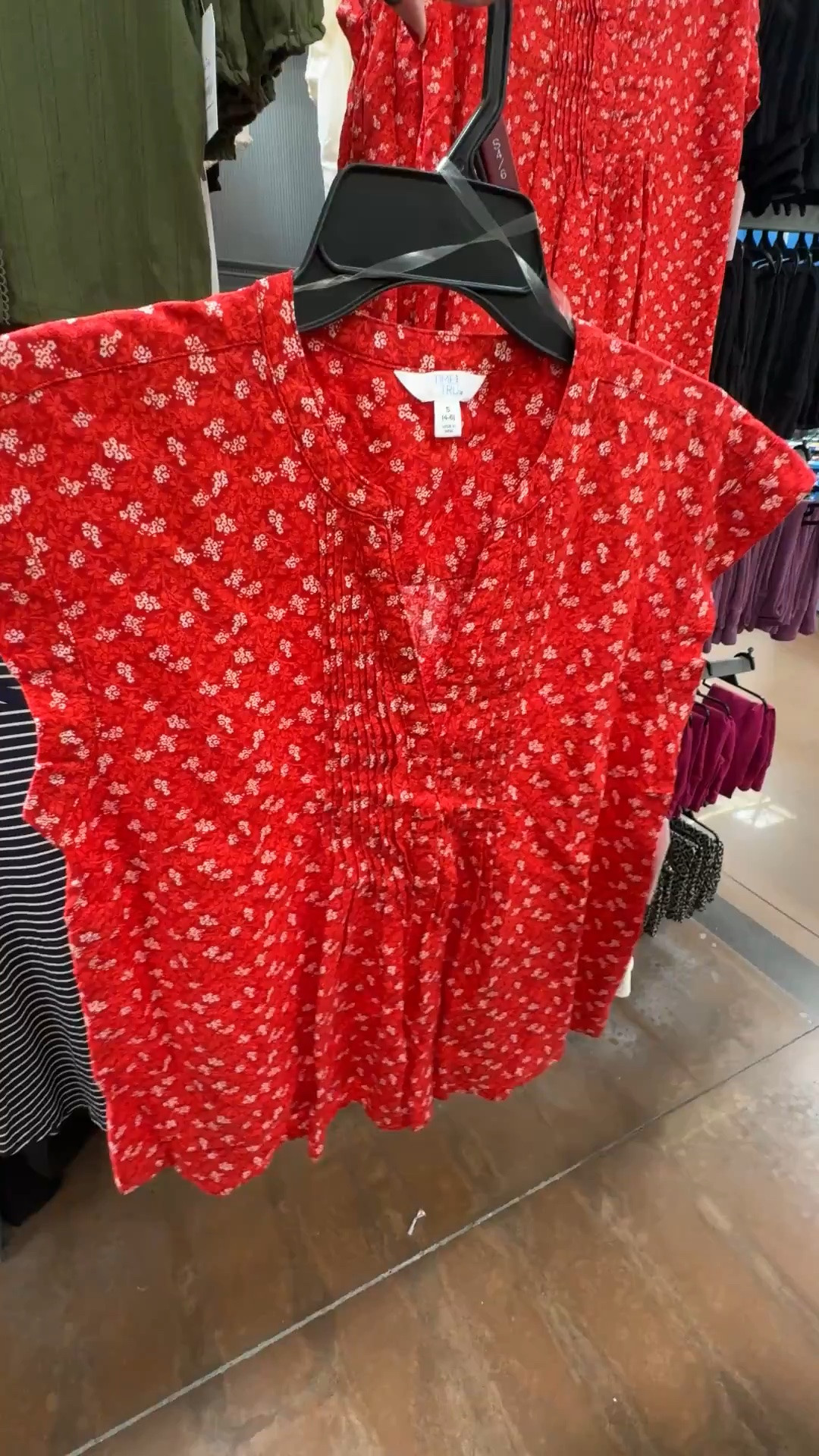 Time and tru top from Walmart!

#LTKootd