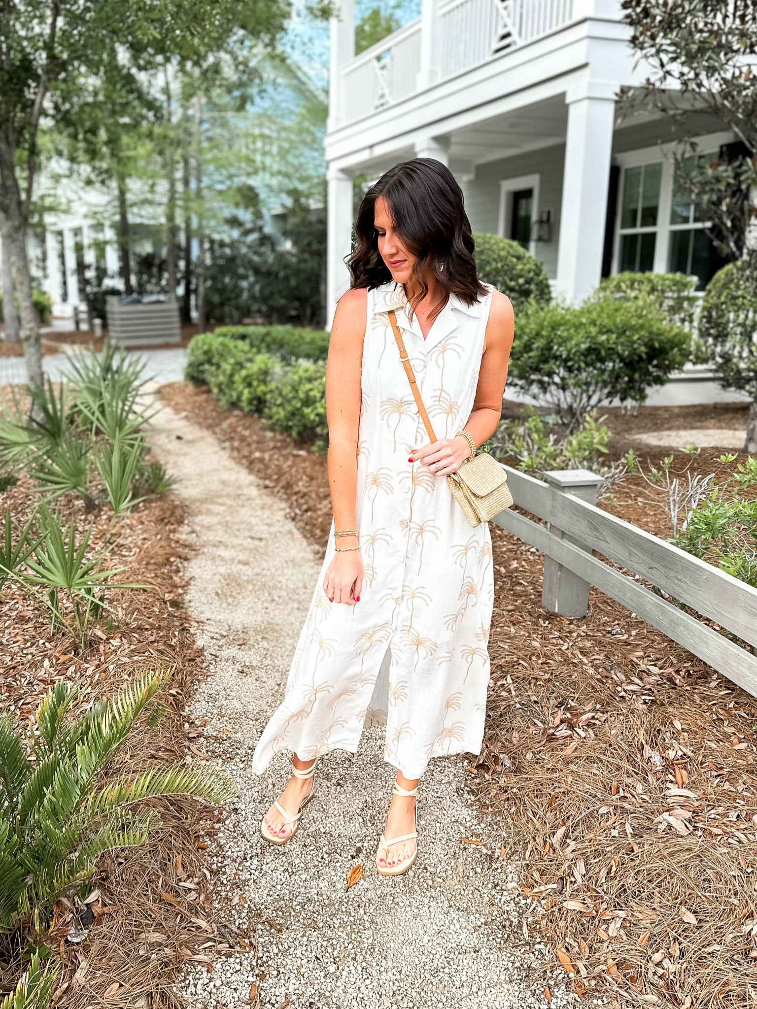 Tonight’s outfit for dinner out. You can use code 20BECXO for 20% off. Wearing a small and it’s nursing friendly. 

#LTKstyletip #LTKfindsunder100