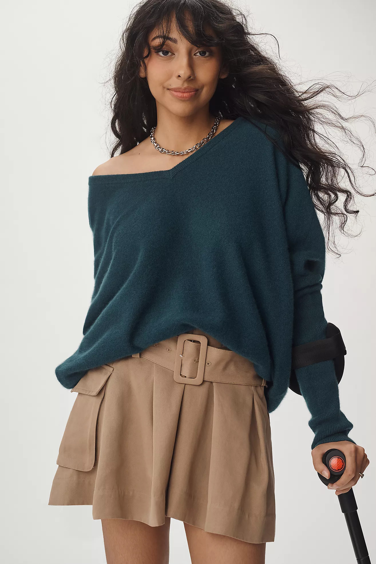 The Charley Cashmere Relaxed V-Neck Sweater | Anthropologie (US)