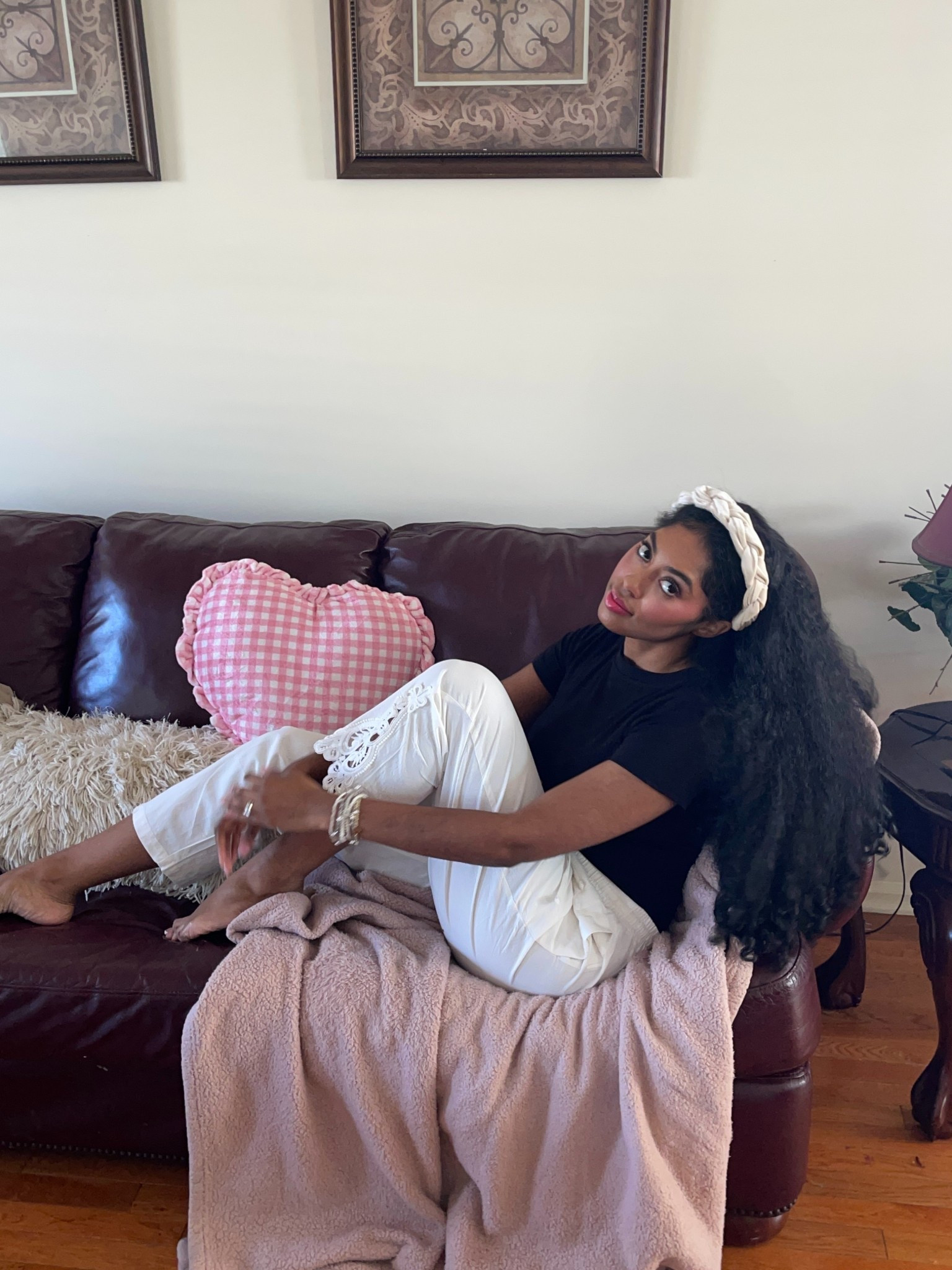 effortless at-home look ✨

#LTKgrwm #LTKValentine #LTKmorningroutine