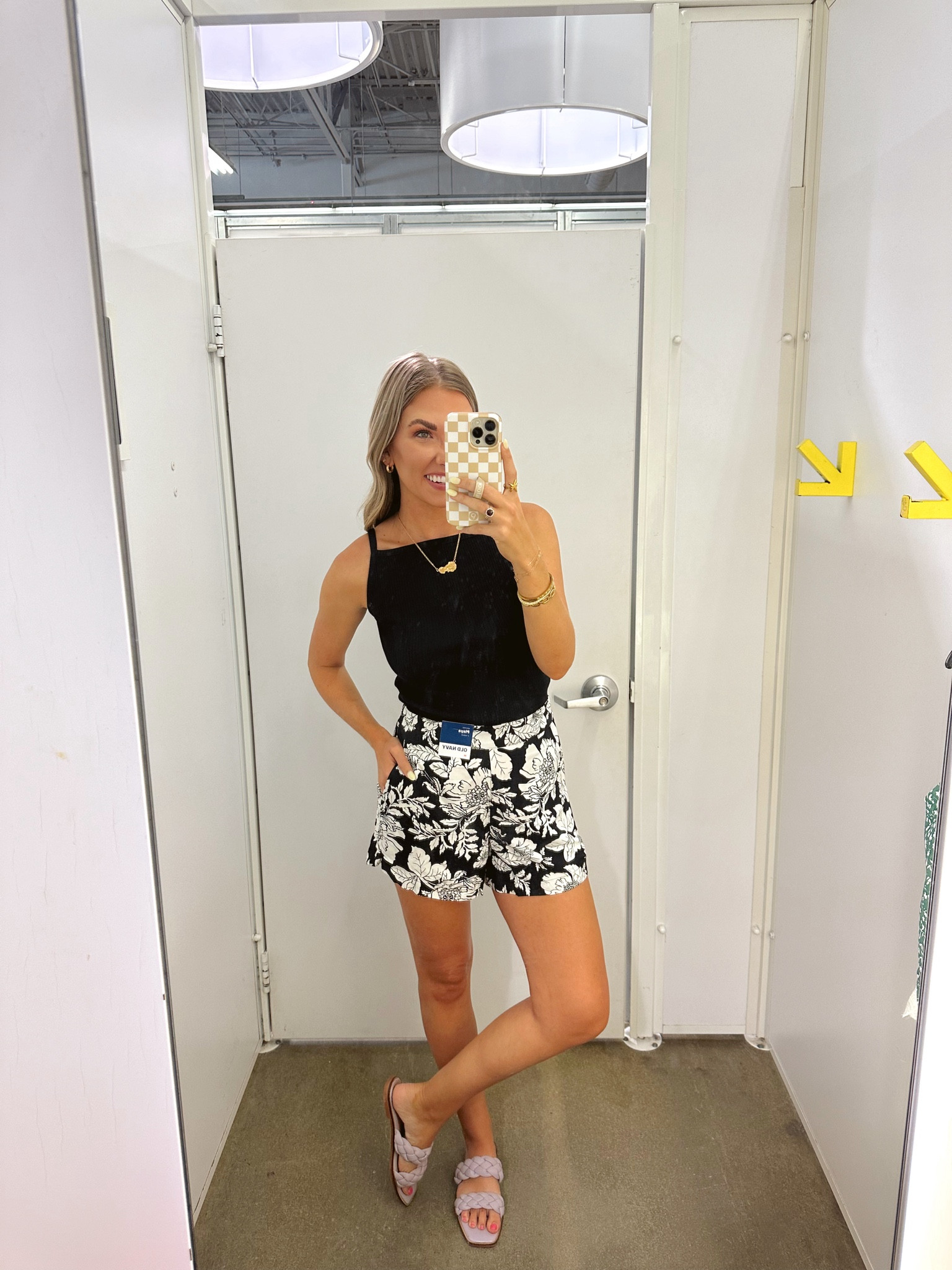 Summer-inspired outfits at Old Navy! I love shopping at Old Navy because their quality clothing is super affordable!

Summer outfit
Travel outfit
Vacation outfit
Old Navy
Moreewithmo

#LTKStyleTip #LTKFindsUnder50 #LTKTravel
