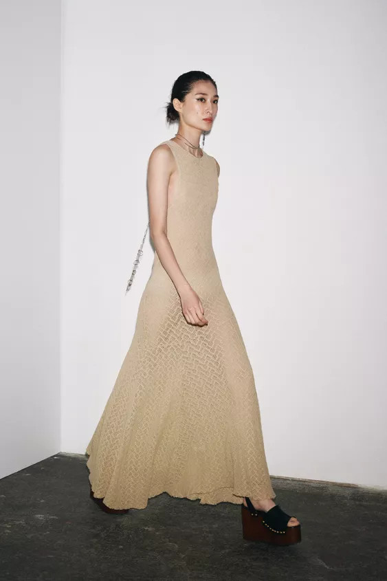 Midi dress made in lace-like fabric. Open back. Asymmetric hem with a flared finish.Dark straw | ... | Zara US