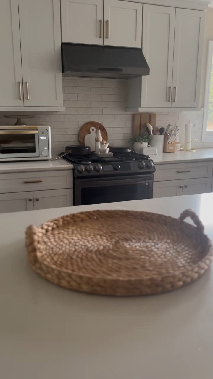 Pretty sure this is my favorite decor piece for this spring - it’s gorgeous and it’s huge 🩷

#LTKhome #LTKfindsunder100 #LTKSeasonal