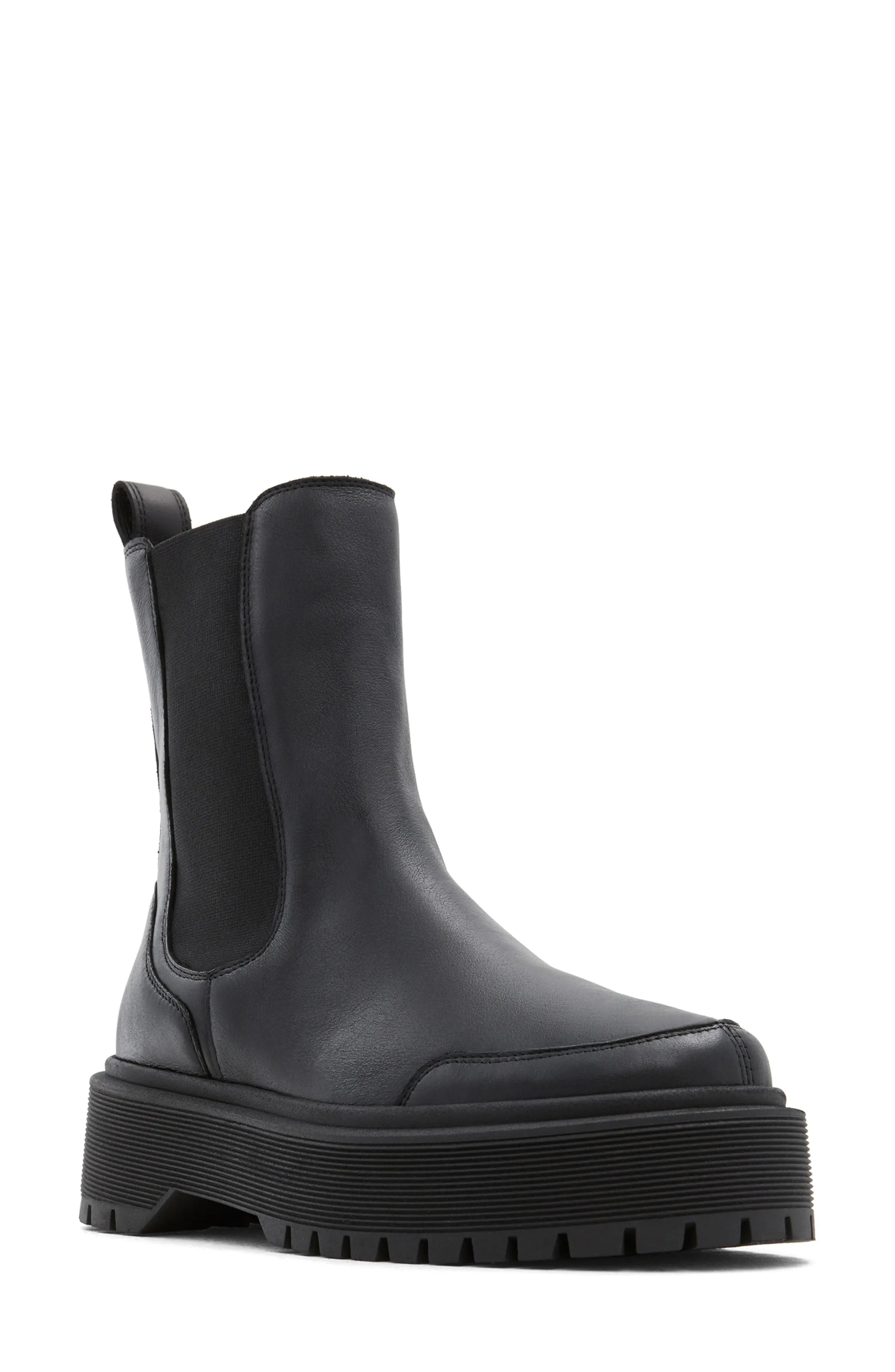 Who What Wear Sowyer Platform Chelsea Boot, Size 6.5 in Black at Nordstrom | Nordstrom