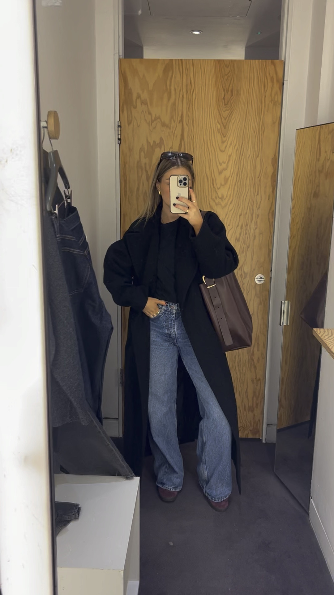Shopping ootd 🖤