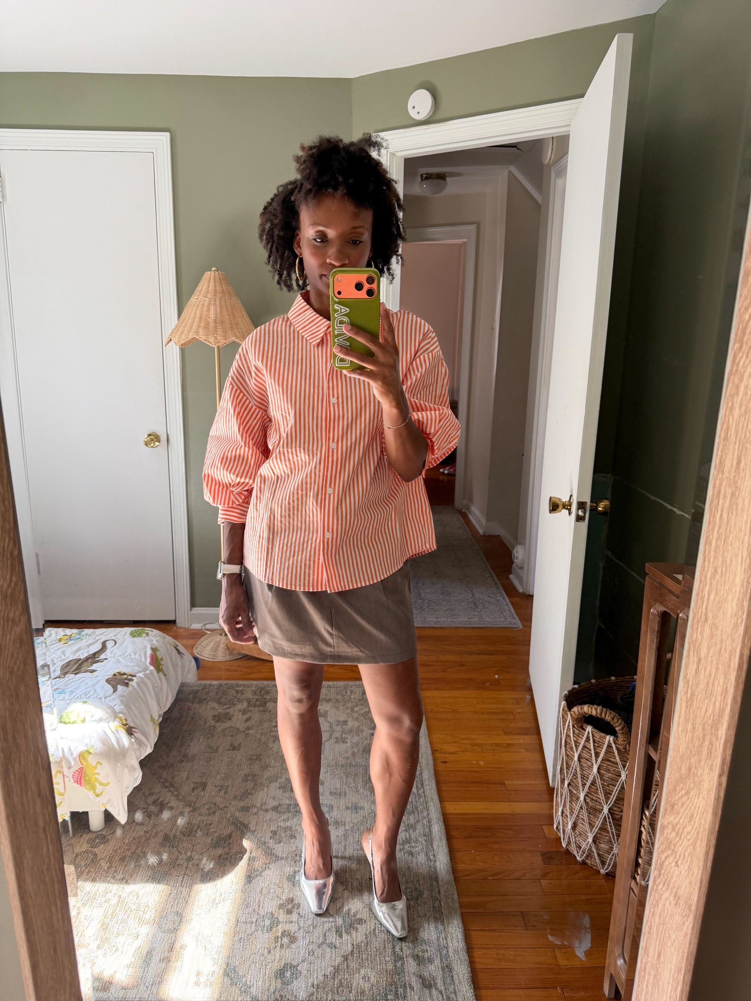 Size small shirt (could size down)
Size small skirt (could size down)

#LTKWorkwear