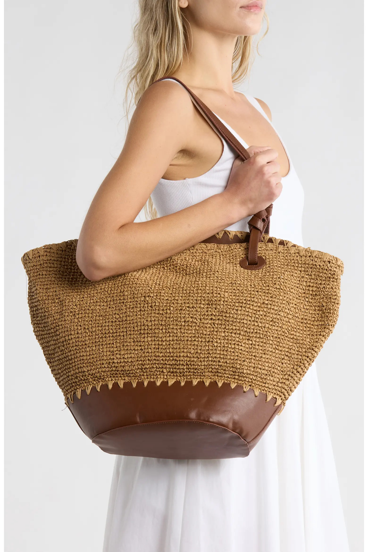 Curved Straw Tote Bag (Women) | Nordstromrack | Nordstrom Rack