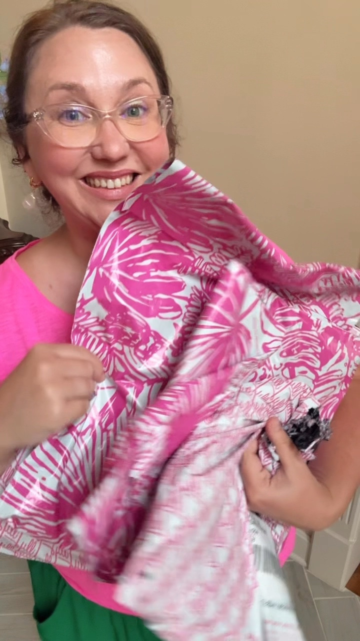 New Lilly delivered! 
Which is your favorite? 

#retro #lillypulitzer #lillylovers #livinglargeinlilly #preppy #grandmillennial 

#LTKMidsize #LTKSummerEdit #LTKPlusSize