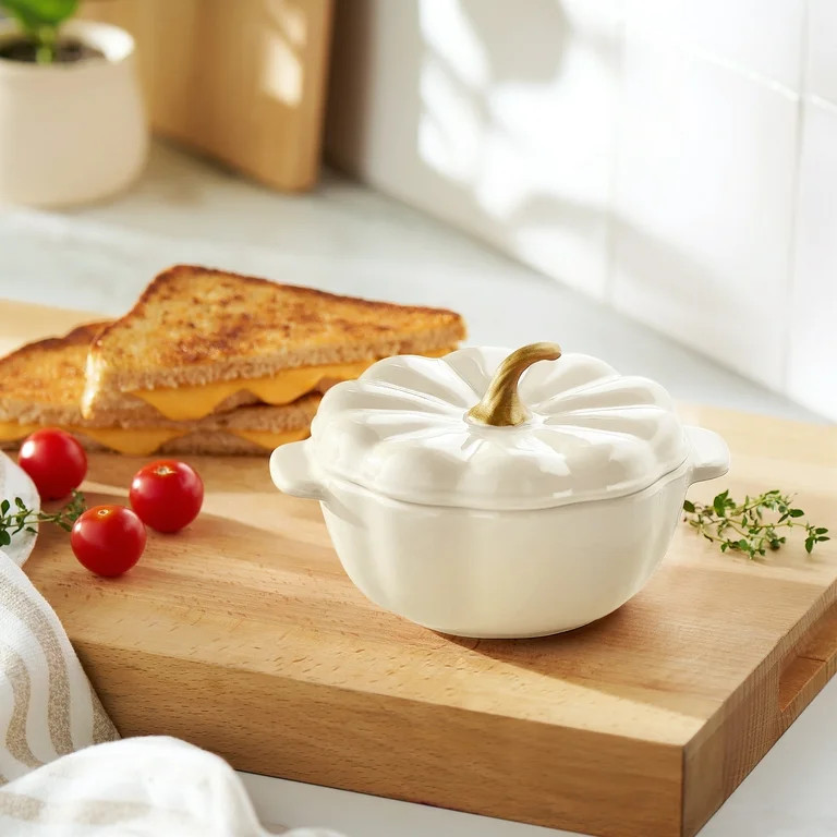 The Pioneer Woman Stoneware 2 Cup Pumpkin Cocotte with Lid, White | Walmart (US)