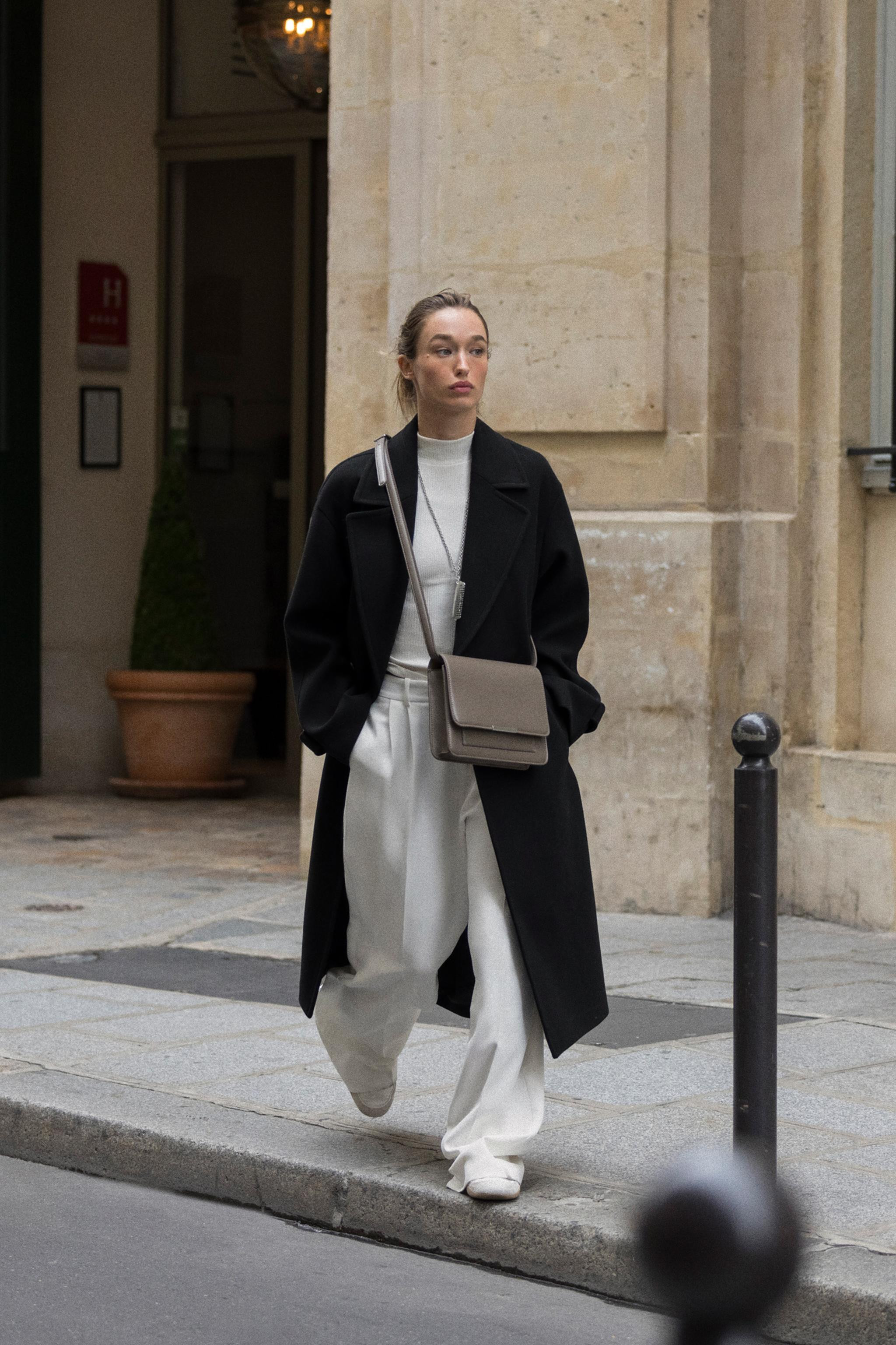 SOFT OVERSIZED COAT | Zara US
