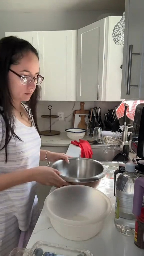 “Just a stay-at-home mom sharing real everyday life 💕 From cooking to cleaning, unboxings, and everything in between 🏡✨”

#StayAtHomeMom #MomLifeUnfiltered #EverydayMomLife #CookingAndCleaning #UnboxingFun #RealLifeMom


#LTKFindsUnder50