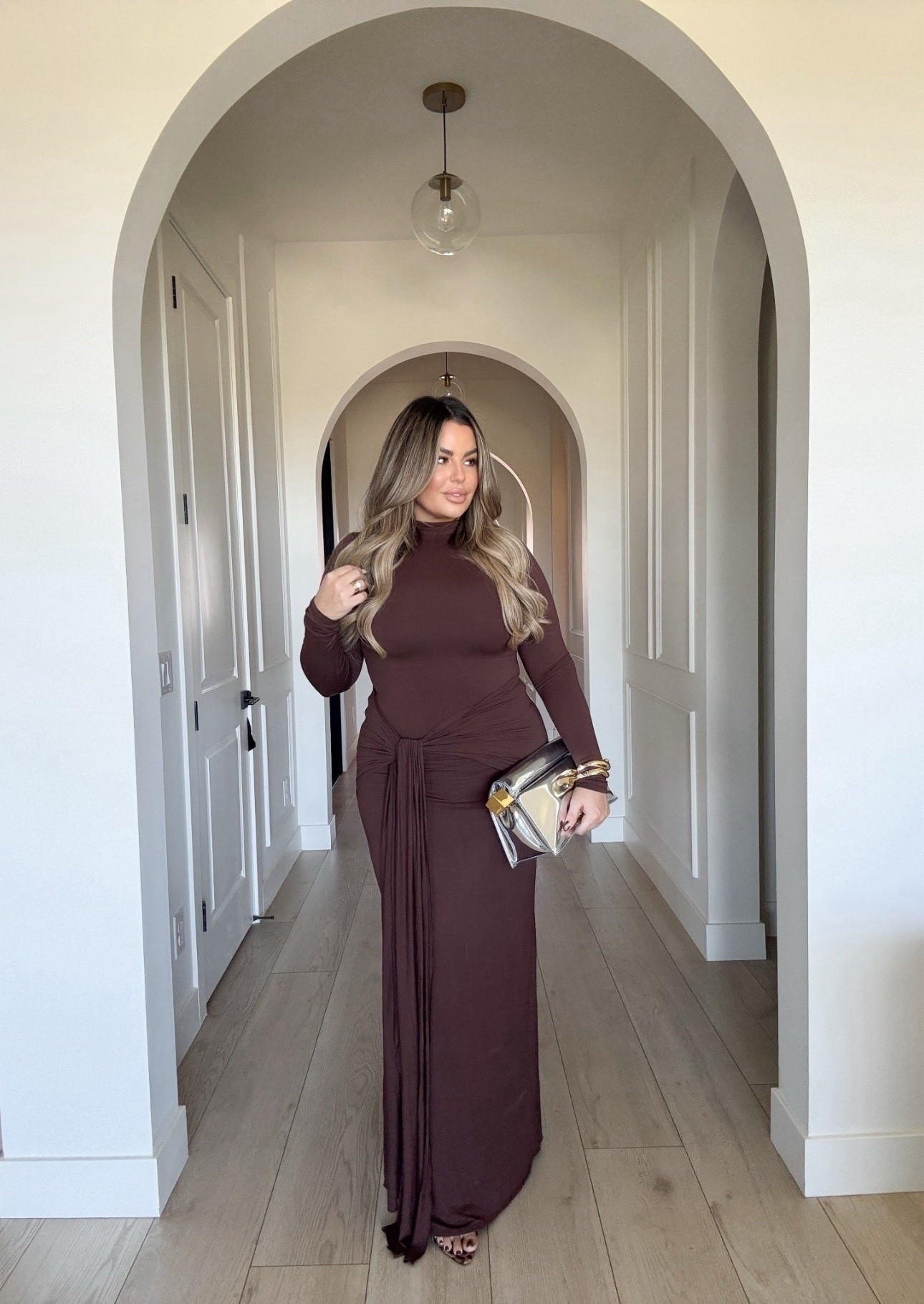 Such a flattering fall wedding guest dress. 

Size L 
Heels tts 



#LTKWedding #LTKFindsUnder100 #LTKMidsize