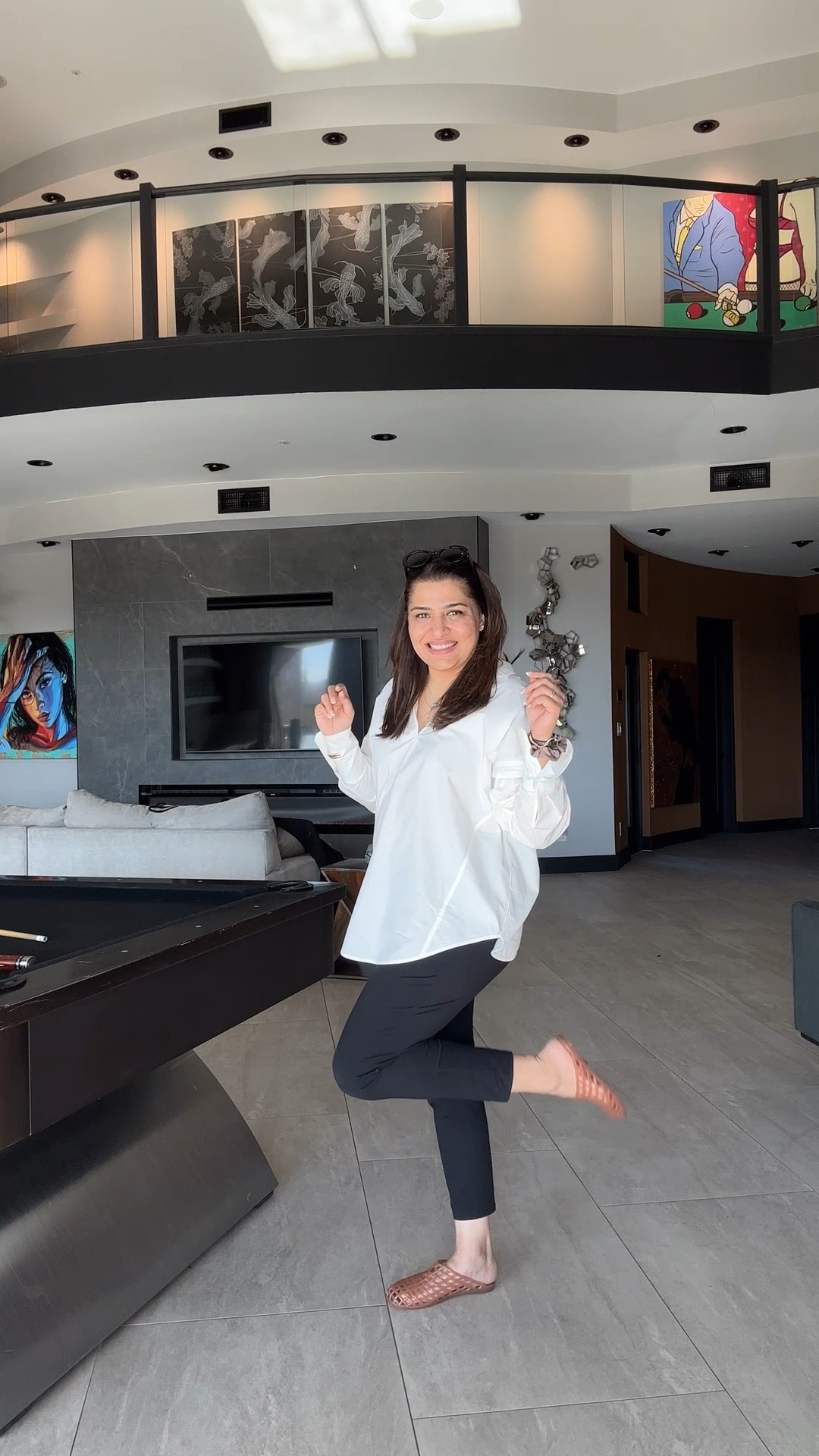 What I used on vacation day 1

Latte in tint
Susnet lychee huda blush
Bombshell @huda 

#LTKdayinmylife #LTKmorningroutine #LTKselfcare