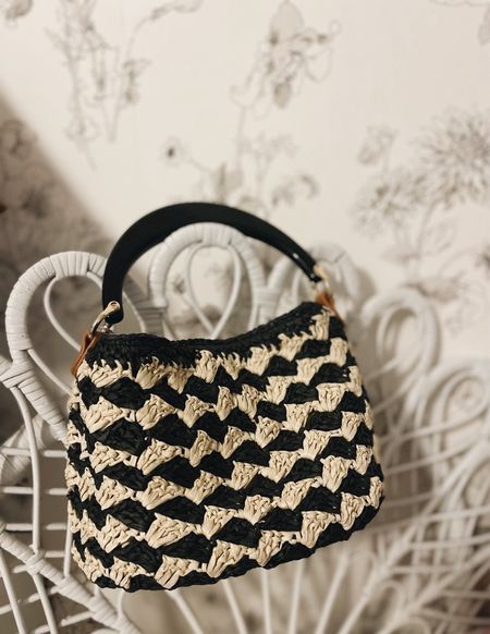 Cute mini raffia bag for summer 🖤

#LTKitbag #LTKfindsunder50 #LTKGiftGuide
