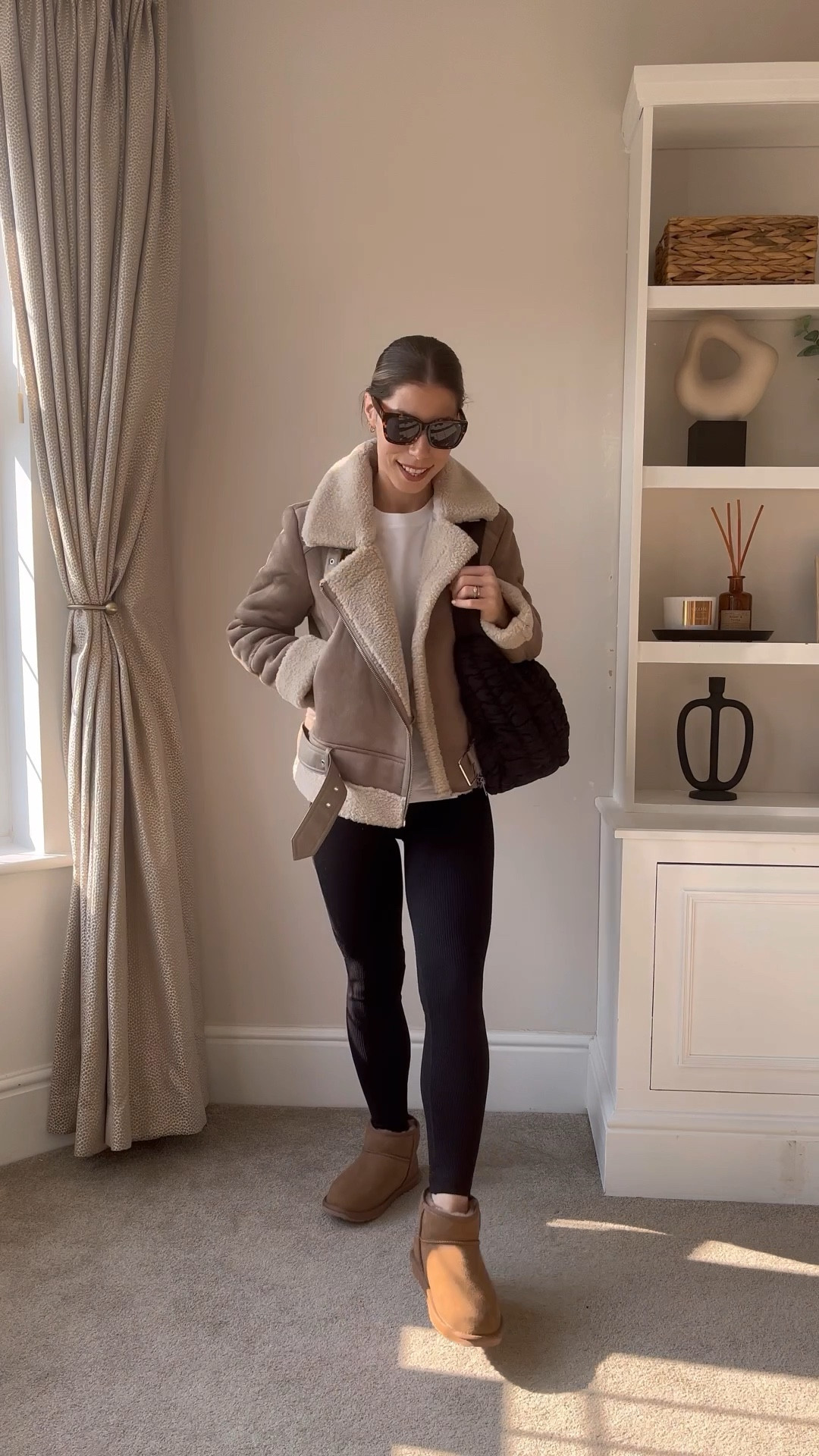 Styling @emuaustralia 3 ways. Which is your favourite look? 1,2 or 3? ✨

#schoolrunstyle #schoolrunmum #motherhood #fashionreel #whatmumwears #easyoutfit #mumlife #everydayoutfits #asoshaul #emuaustralia #sheepskinboots

#FashionMonth #LTKuk #LTKautumn