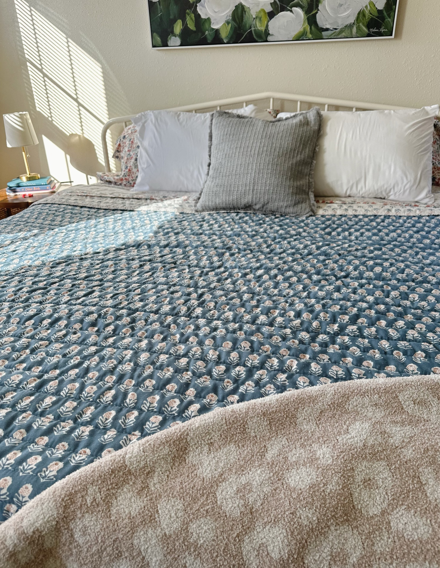 Cozy and bright bedroom vibes ✨

#LTKstyletip #LTKGiftGuide #LTKhome