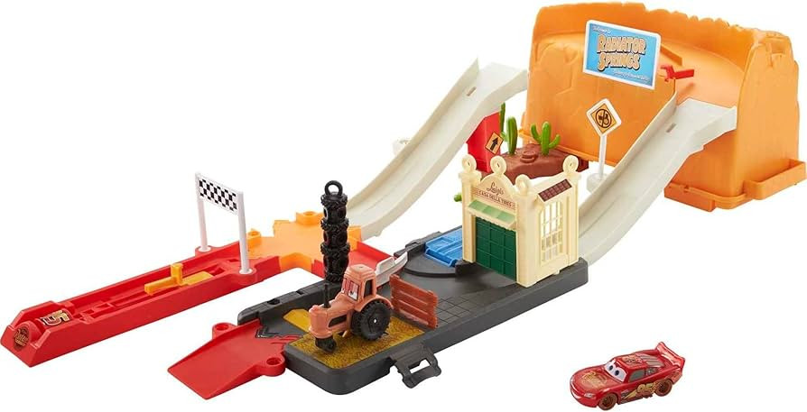 Mattel Disney Pixar Cars Toys, Track Set and Storage with Lightning McQueen Toy Car, Race and Go ... | Amazon (US)