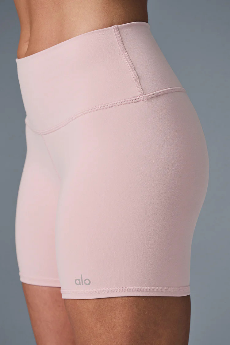 5" Airbrush High-Waist Biker Short | Alo Yoga (US)