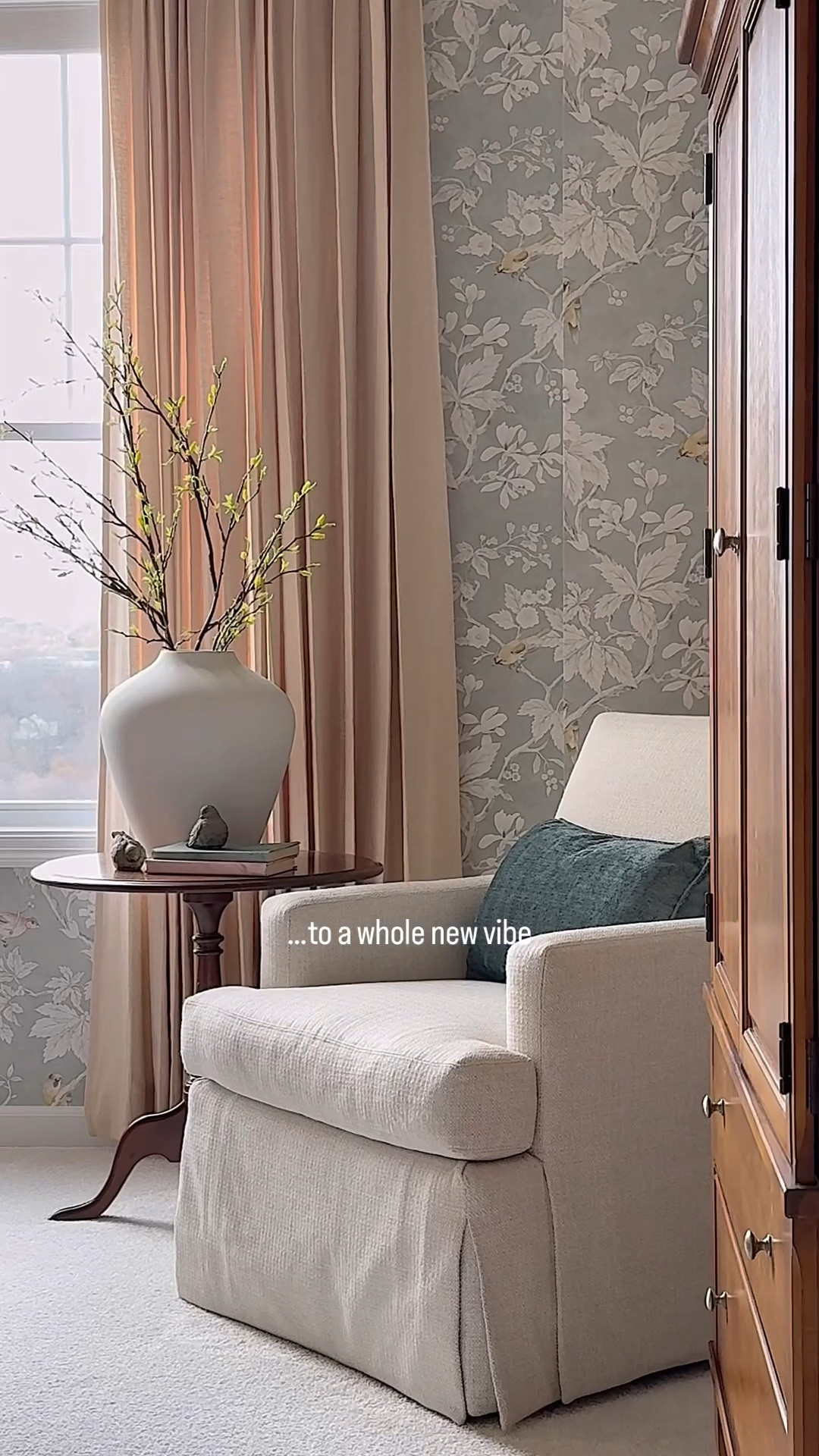 The transformation wasn’t about adding more, it was about layering with purpose.
Soft neutrals, warm textures, and a statement wallpaper completely shifted the mood of this master bedroom. Same space. Entirely new energy💕

@TWOPAGES 

#LTKSaleAlert #LTKHome #LTKdayinmylife