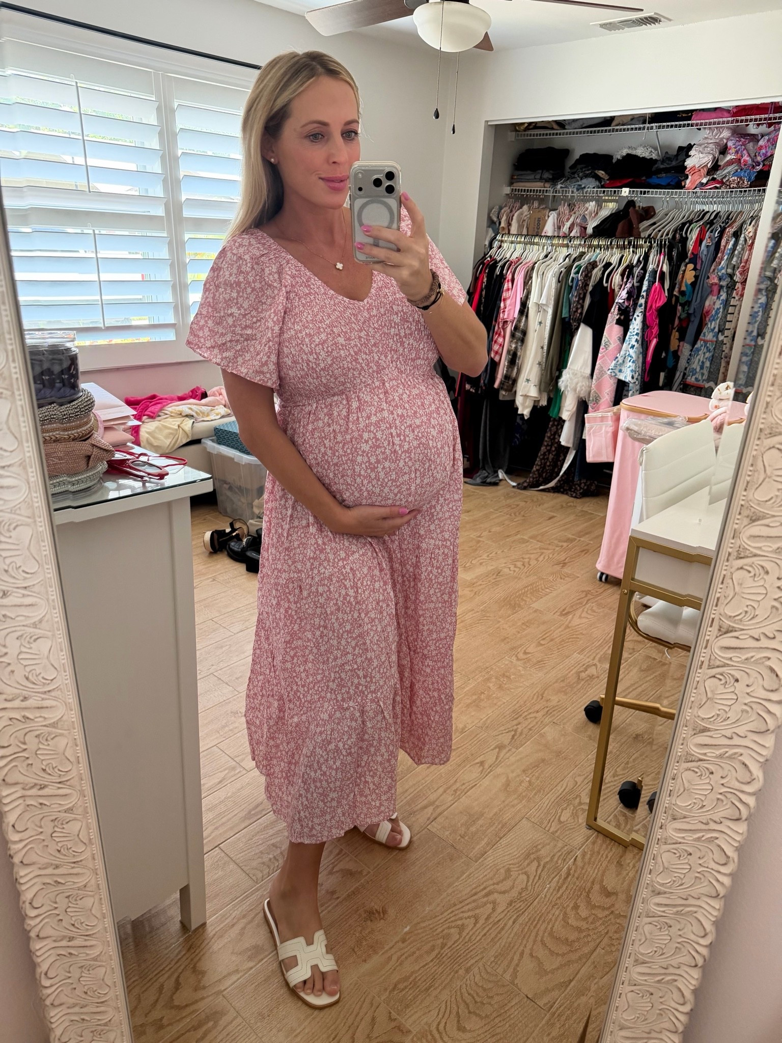 Maxi dress. Wearing L at 29 weeks pregnant!

#LTKBump #LTKMidsize #LTKootd