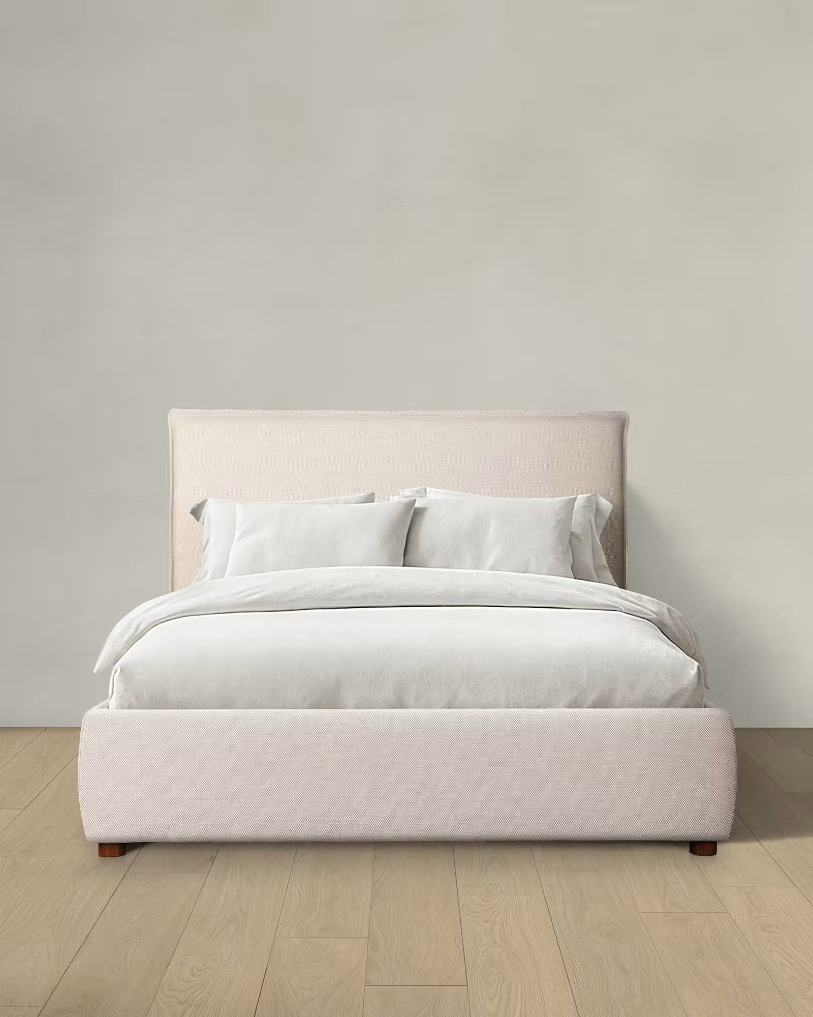 Tailored Edge Bed in Performance Linen | Quince