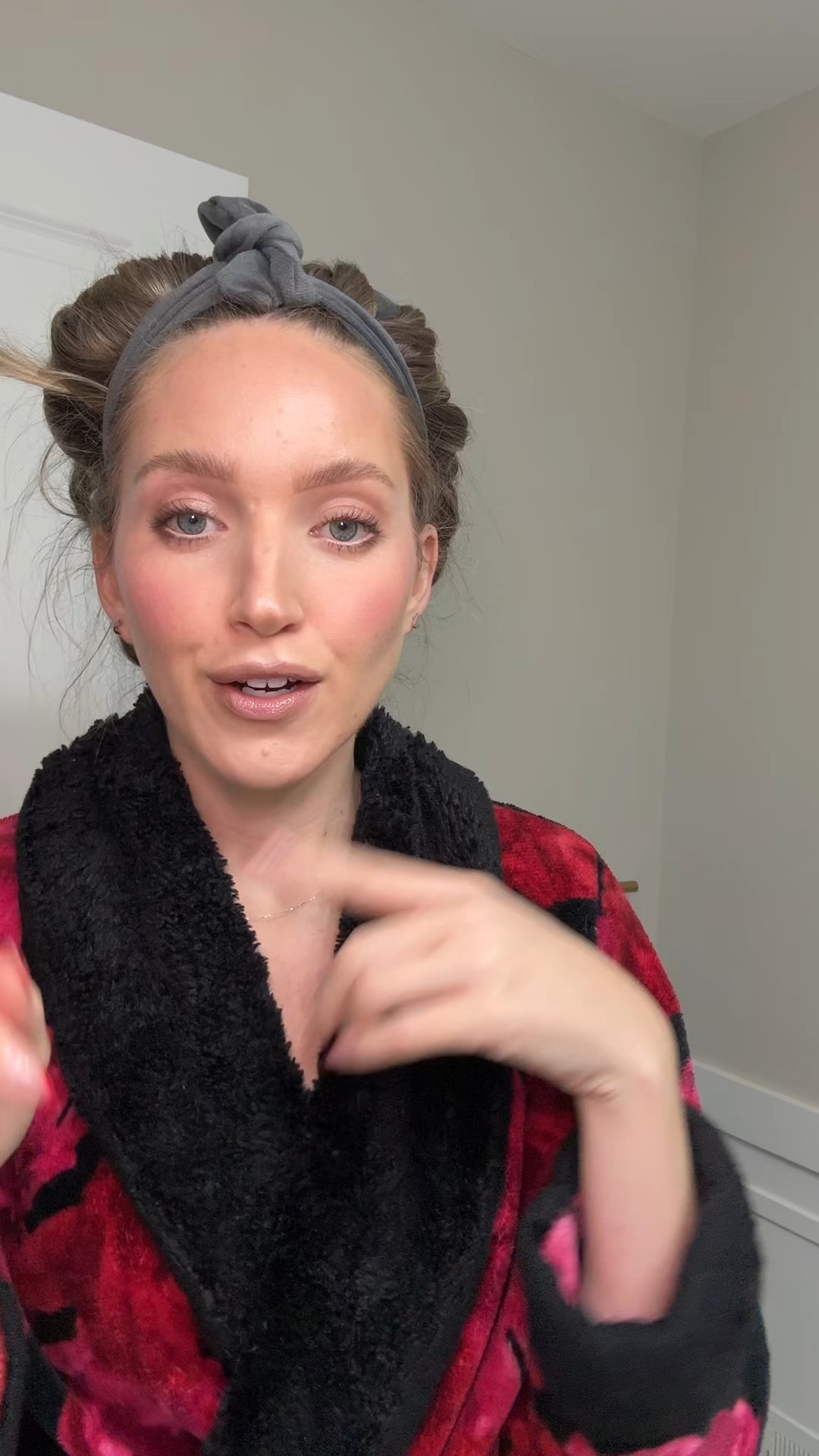 Heatless curl rod 

#LTKGiftGuide #LTKBeauty #LTKmorningroutine